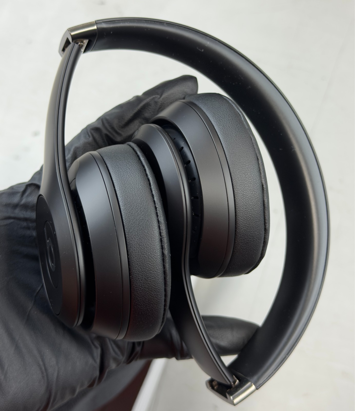 Beats Solo 4 True Wireless On-Ear Headphones – Matte Black