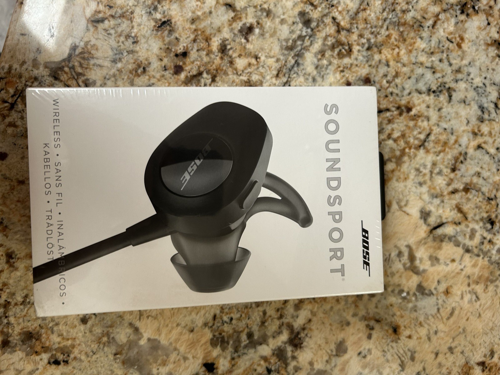 Bose SoundSport Earbuds Wireless In Ear Sweat Weather Resistant Black Sealed