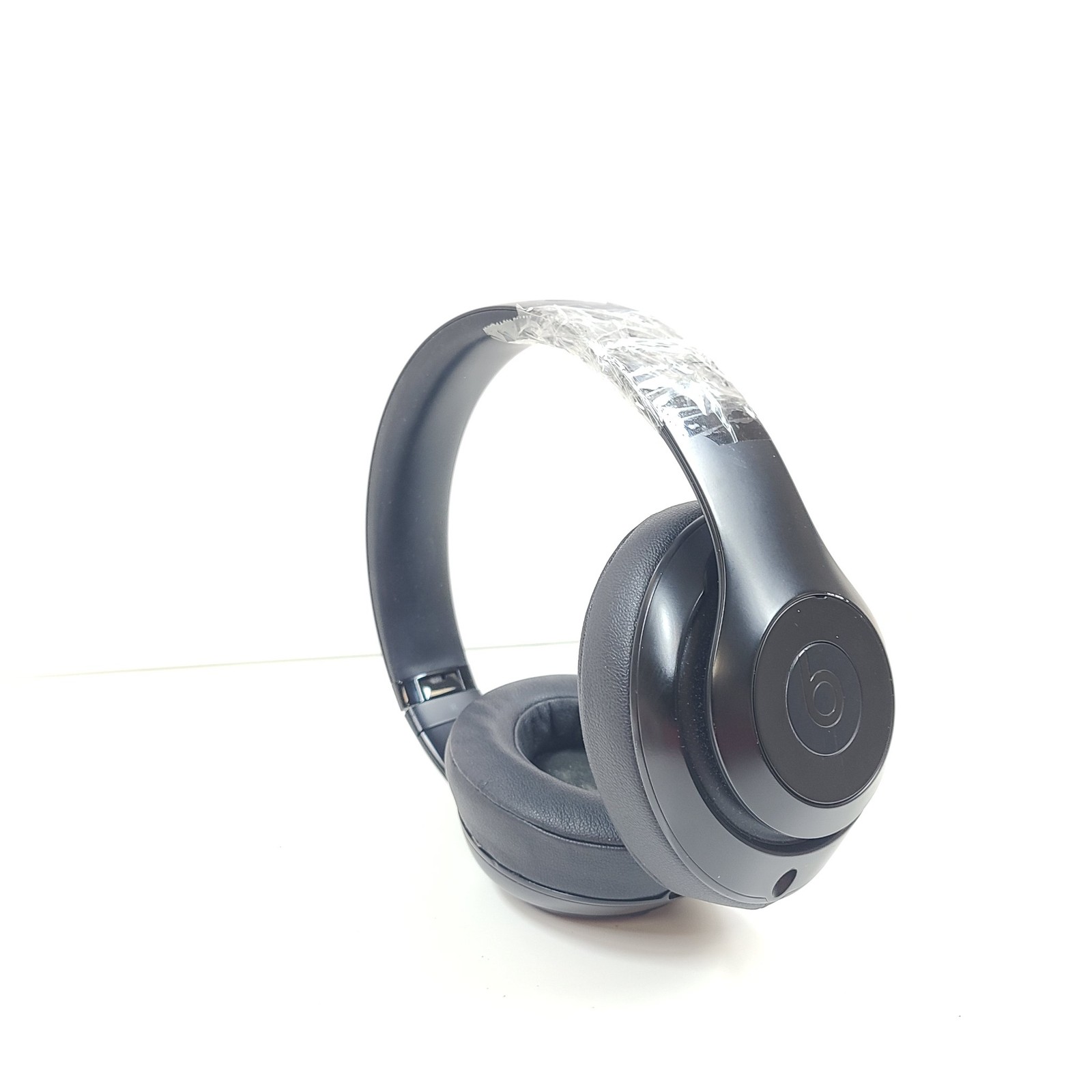 Beats Studio 3 Wireless Over the Ear Headphones READ HINGE