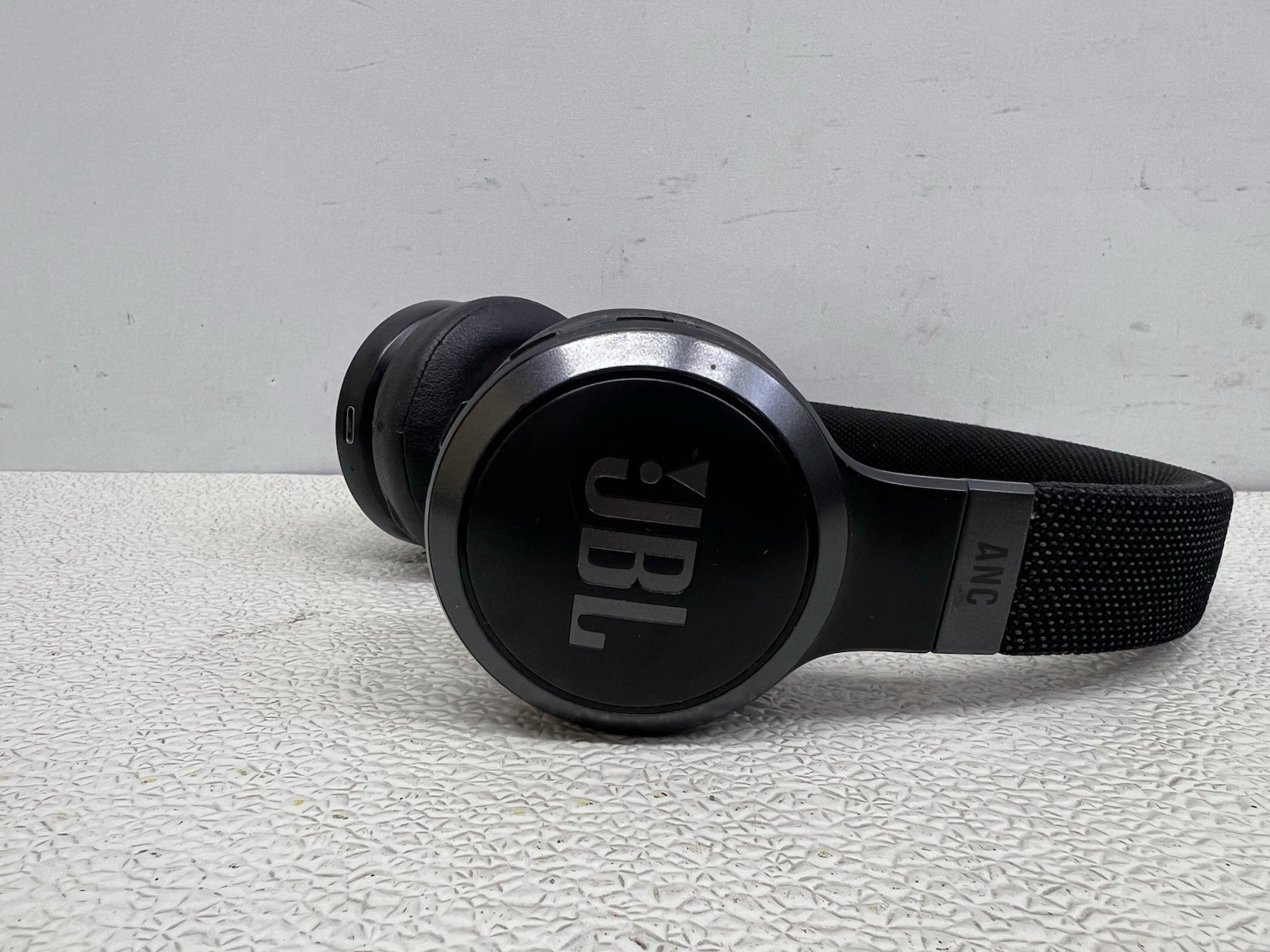 JBL – Live460NC Wireless Noise Cancelling Headphones – Black –