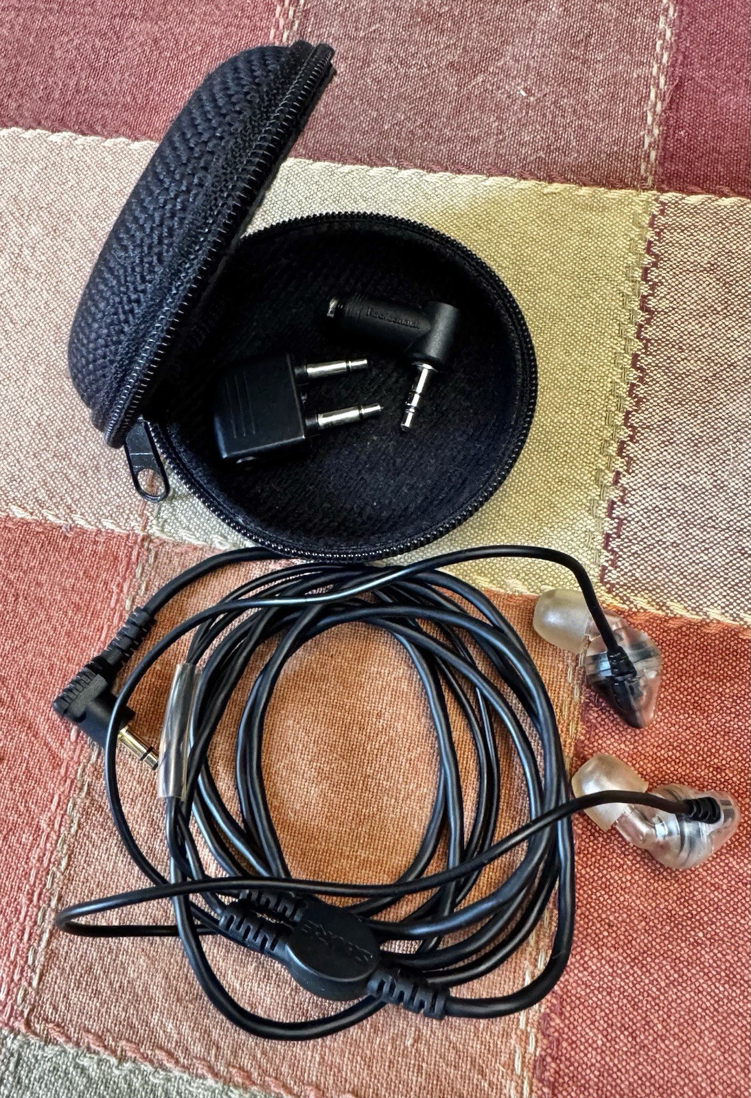 Sure Wired Earbuds Noise Cancelling Used