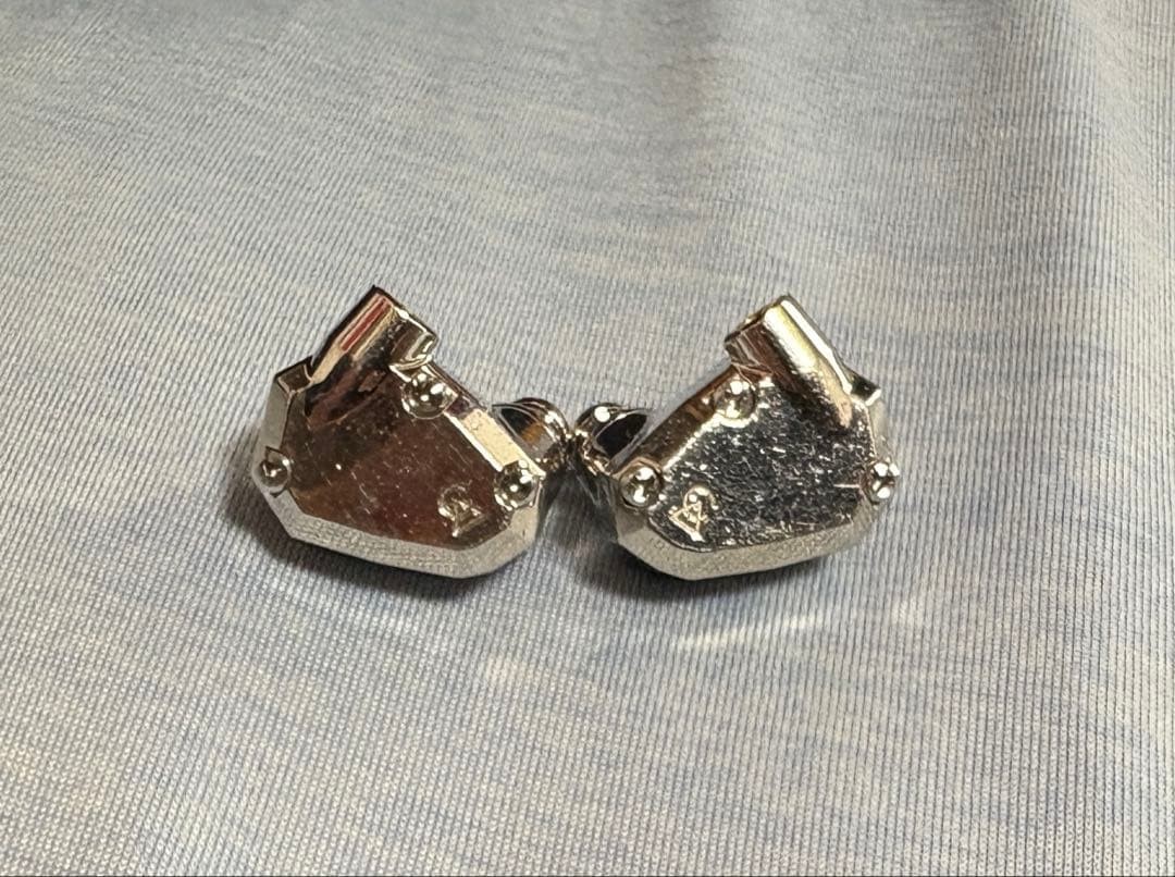 Campfire Audio Andromeda S Stainless Steel earphone (Limited Edition of 2000)