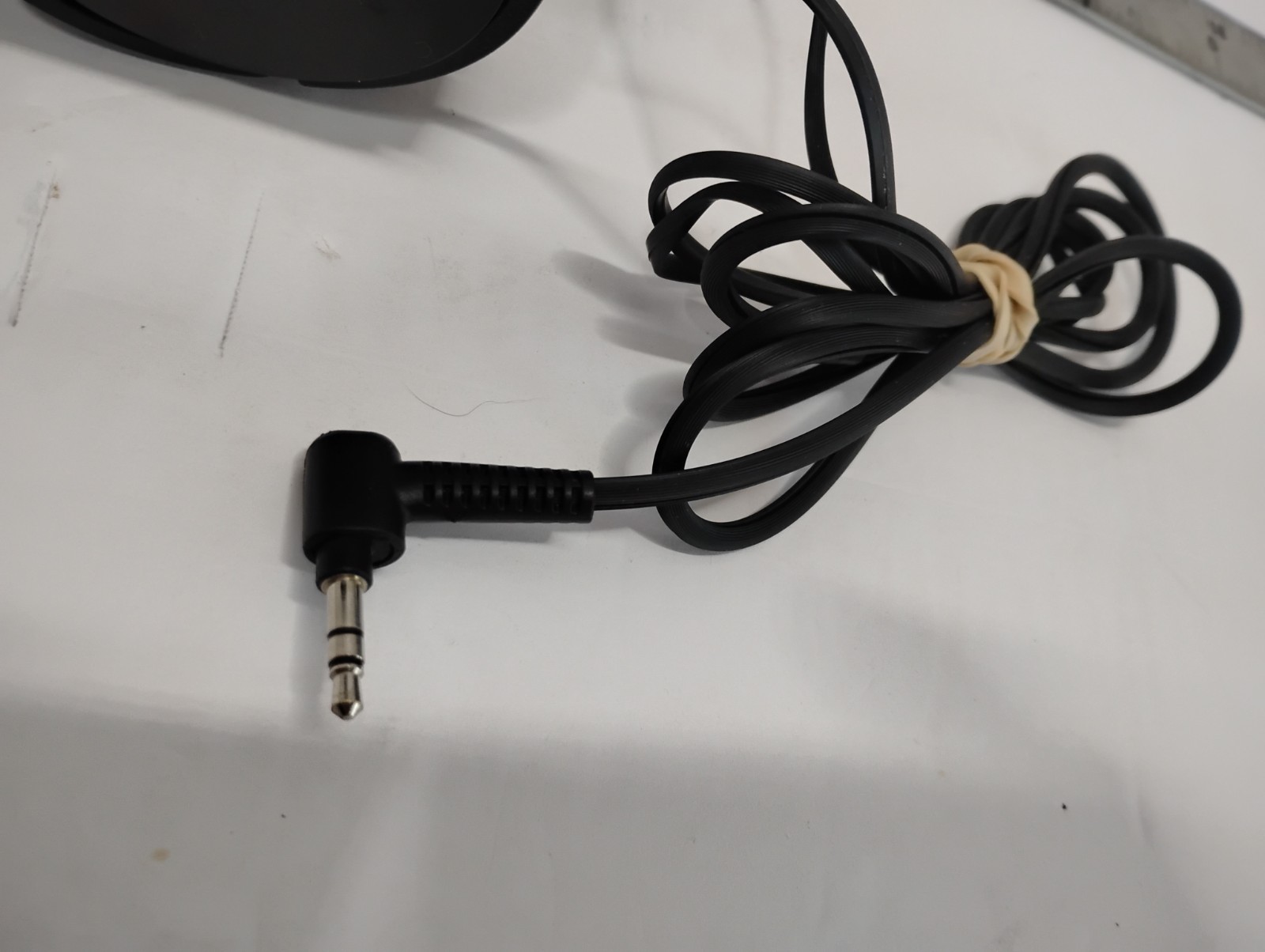 Sony ZX Series Headphones Work And Sound Good With Airplane Adapter