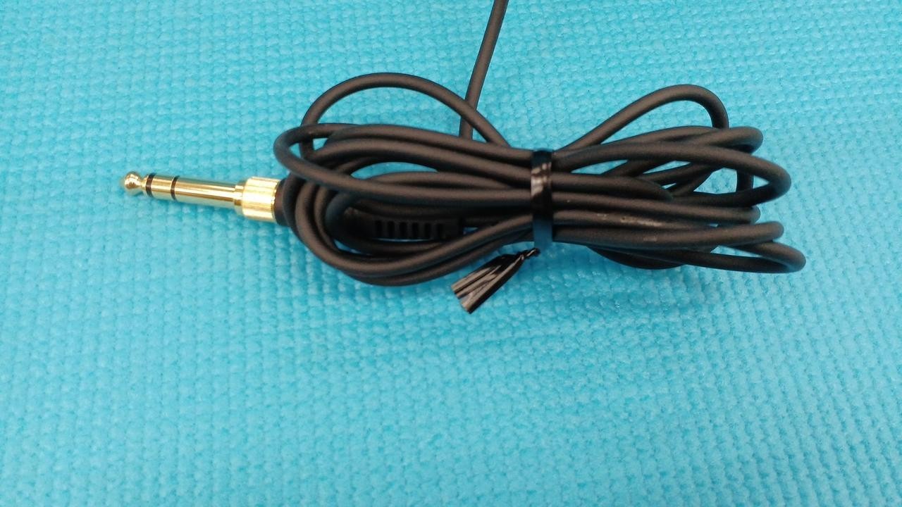 Sennheiser HD 560S Over-The-Ear Audiophile Headphones Dynamic Open Type TESTED
