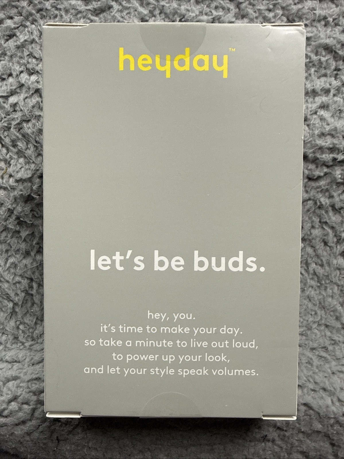 heyday Artist Seriies Wired Earbuds with Al Dettmann – 3.5MM Plug – Spring Teal
