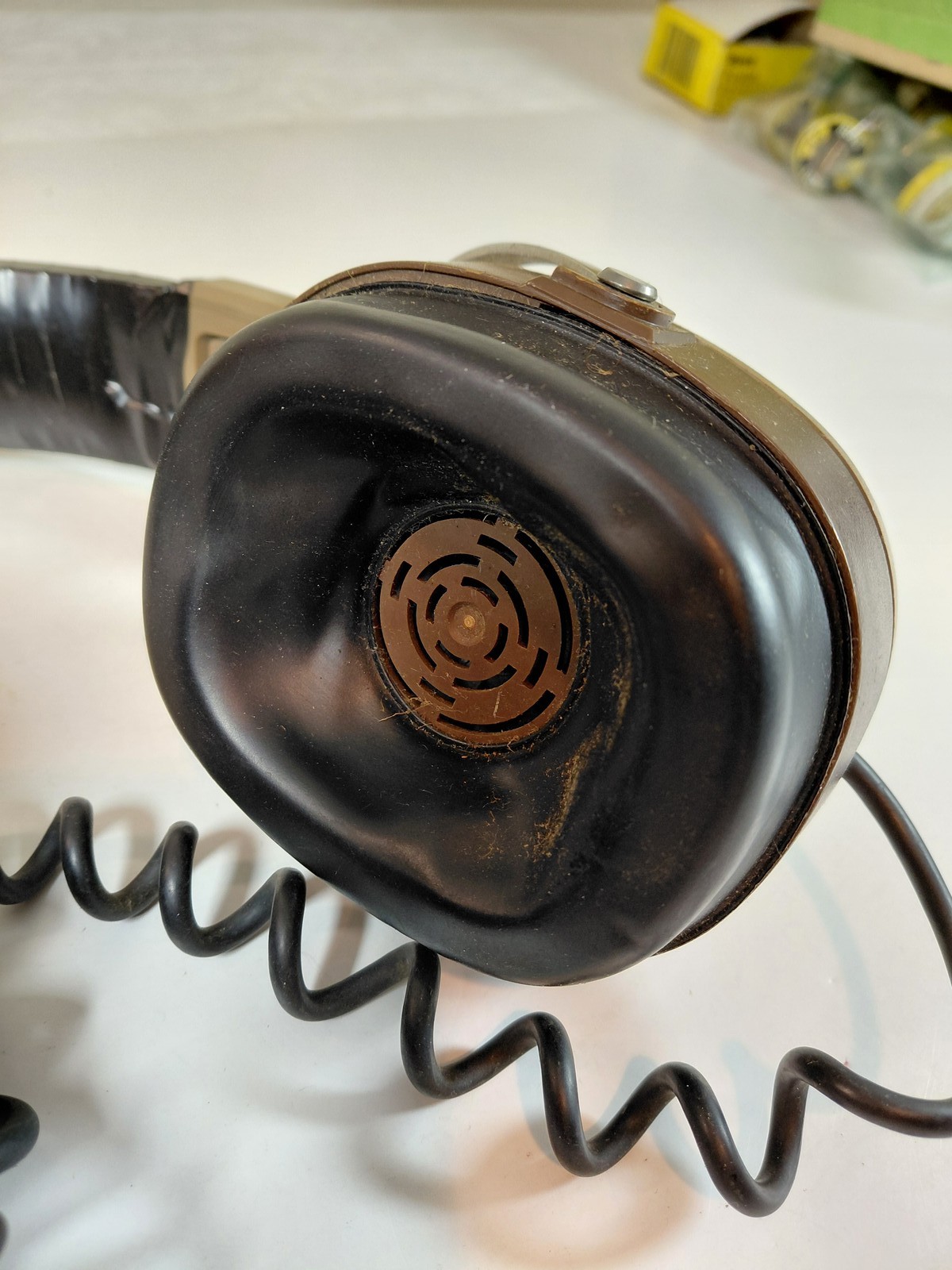 Vintage Koss K/6ALC Over-Ear Wired Headphones Tan Brown Coiled Cable 1/4″ Jack