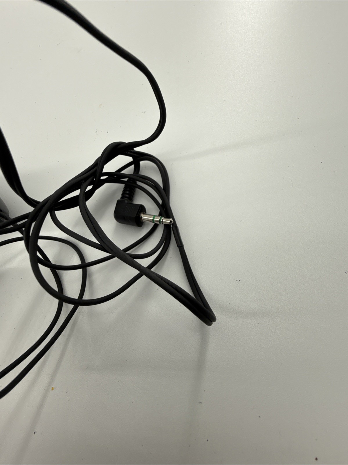SONY MDR-026 HEADPHONES Wired Works. – No Foam Pads