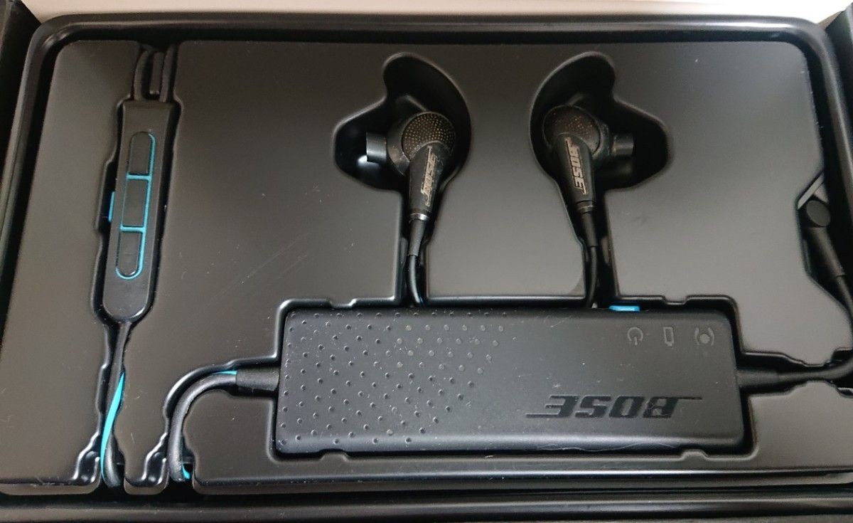 Bose QuietComfort 20 (QC20) Wired Noise Cancelling Earphones Black Tasted Used