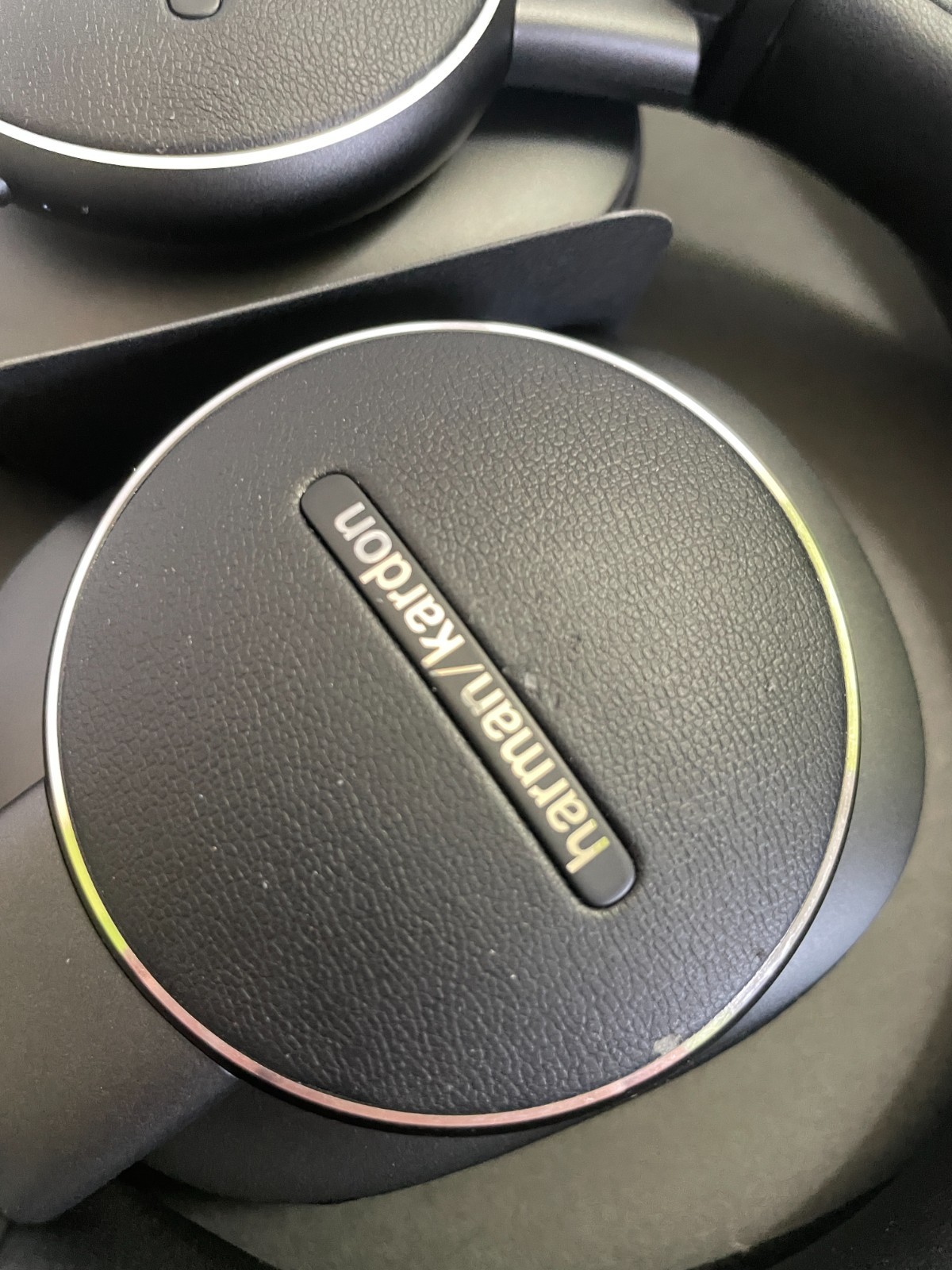Harman Kardon Fly ANC Premium Bluetooth Noise Cancel Headphones 30 Day Warranty