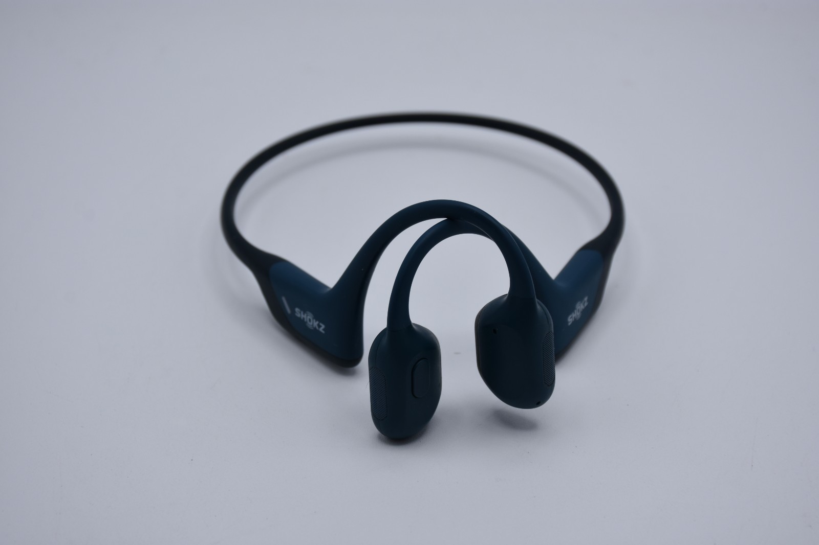 SHOKZ OpenRun Pro Bone Conduction Sport Headphones Blue Bluetooth