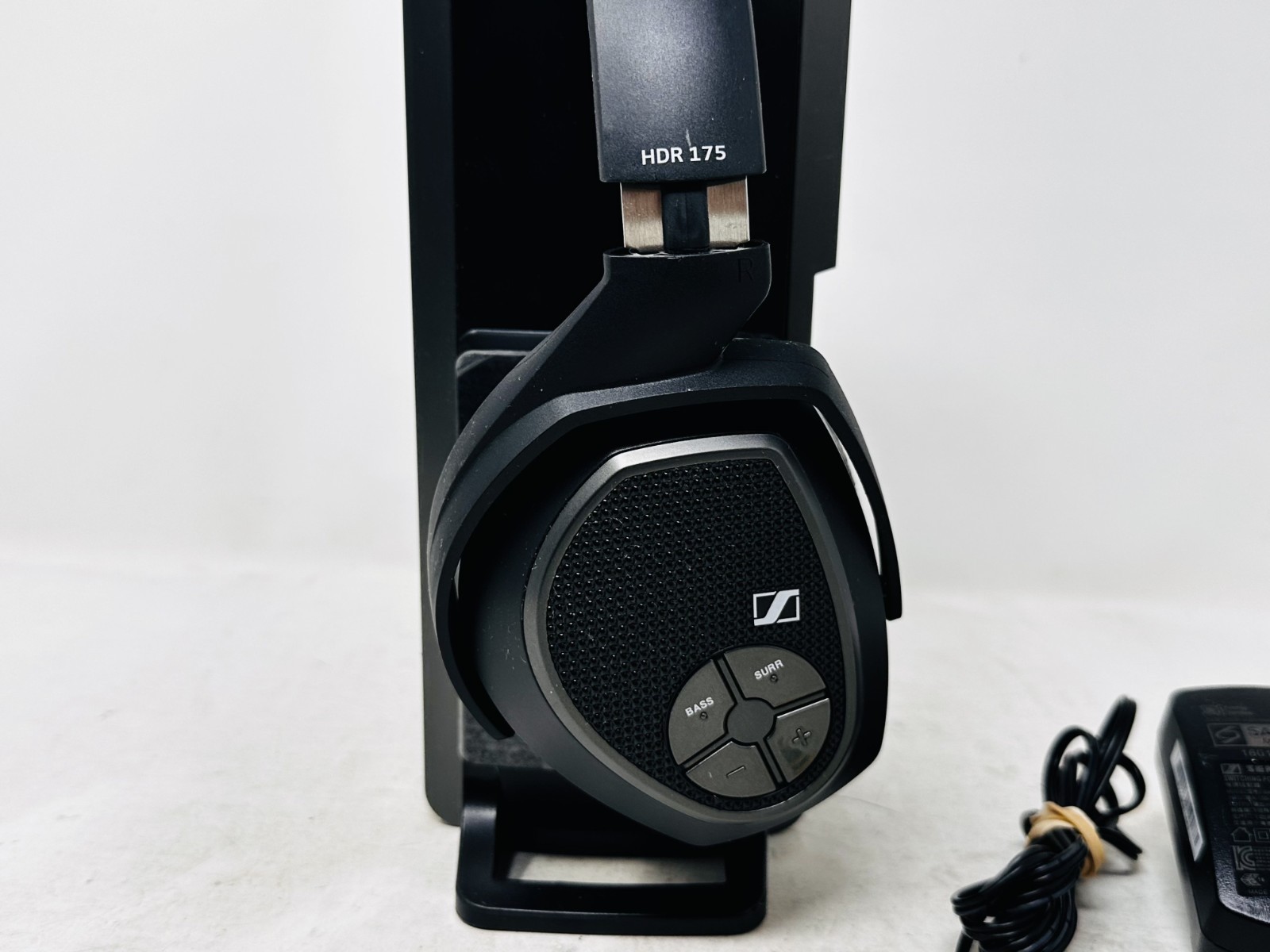 Wireless Sennheiser HDR 175 Headphones w/ TR 175 Charging Stand & Charger