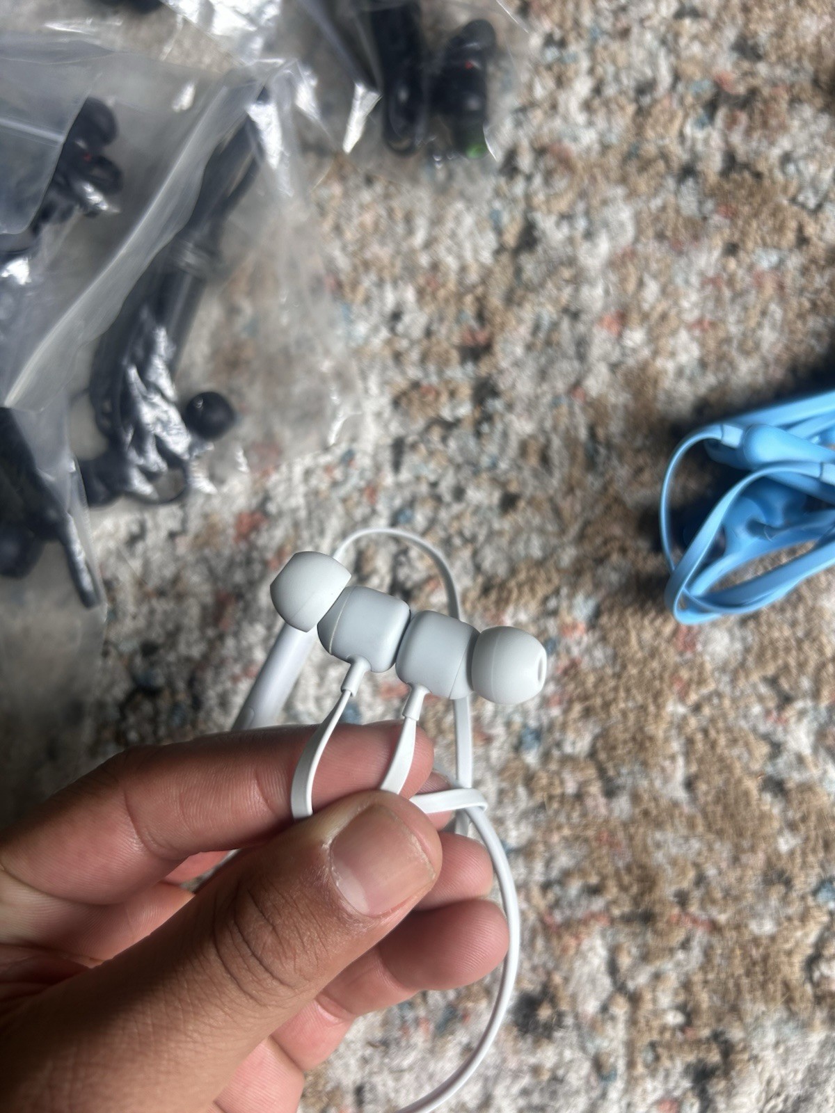 Beats by Dr. Dre BeatsX Bluetooth Neckband Earbuds w/ Mic Lot Black/White/Blue