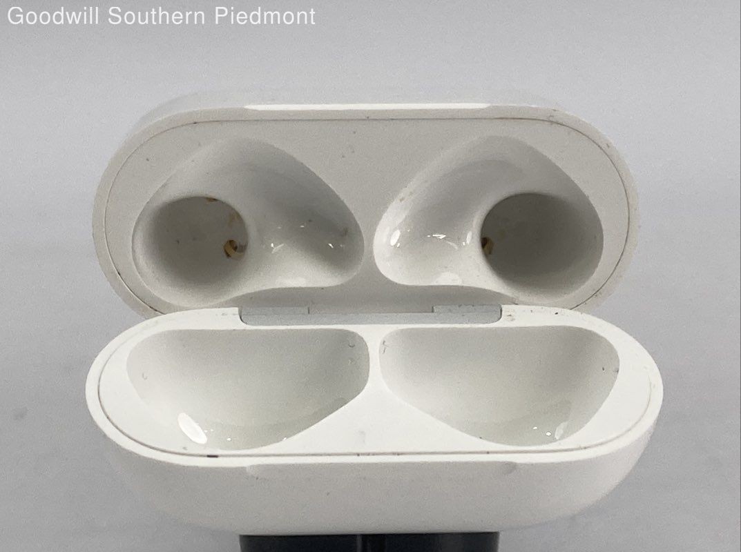 Apple AirPods Gen 4 Wireless Earbuds – Tested