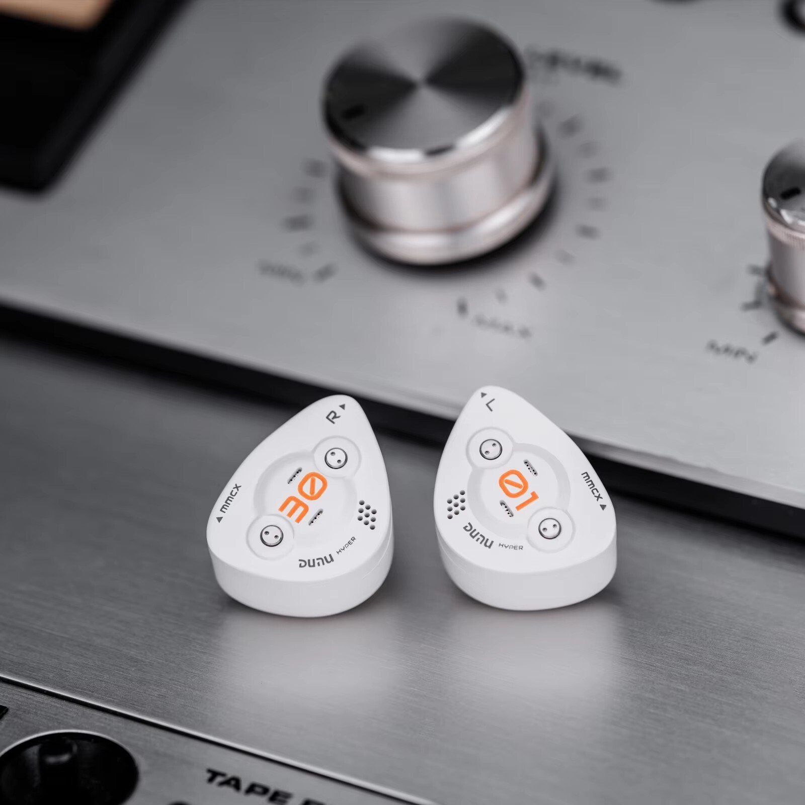DUNU DK3001 BD 1 Dynamic 4 Balanced Armature 4 Planar Configuration HIFI In-ear