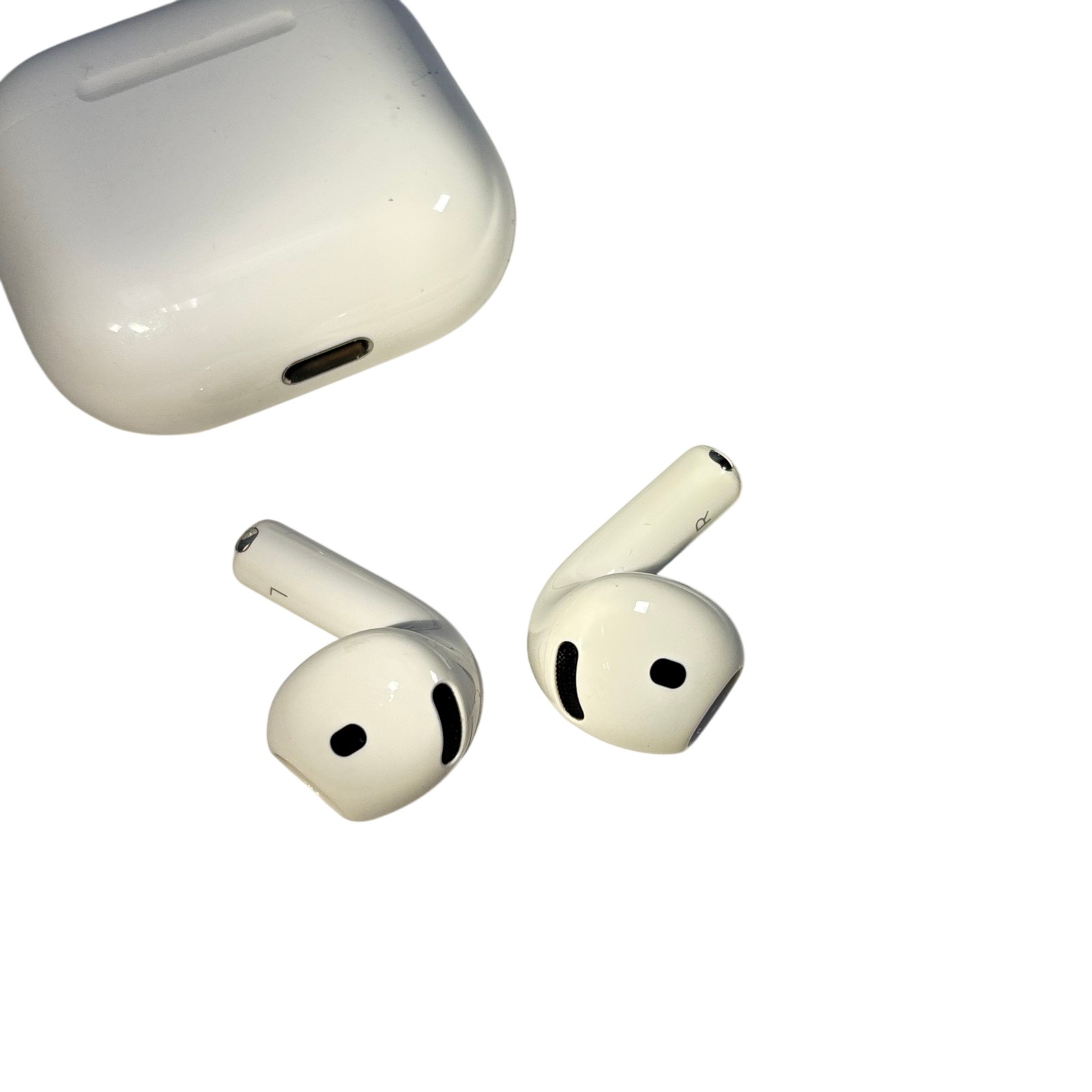 Apple AirPods 4 A3053 / A3050 Wireless Bluetooth In-Ear Earbuds