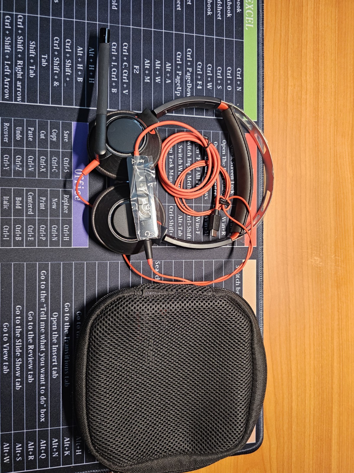 Poly Quick Start Blackwire 5200, Red and Black Headphones With Carrying Pouch