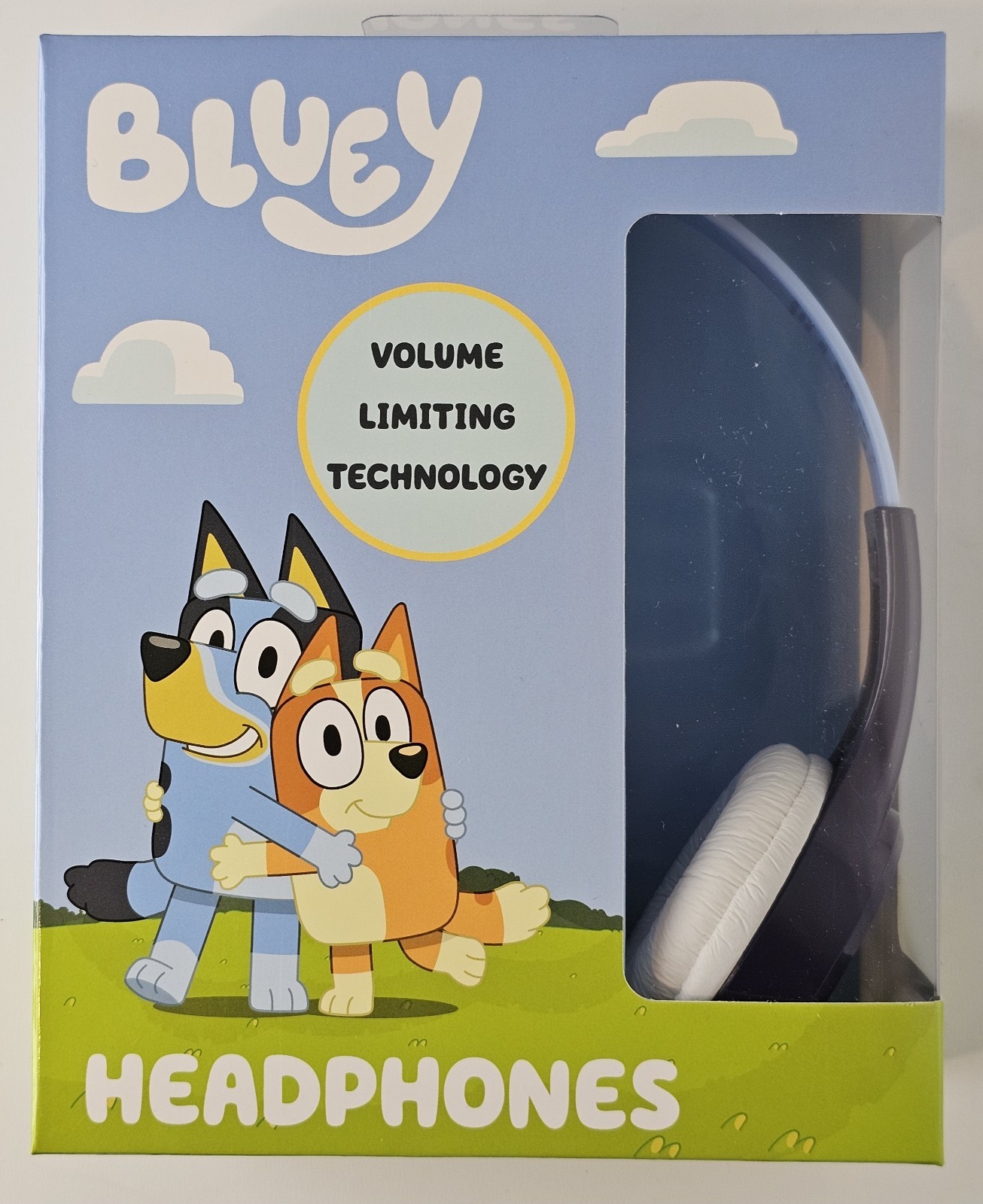 BLUEY Kids’ Safe Headphones Green and Black Ages 2 to 8 Years Old- New Item