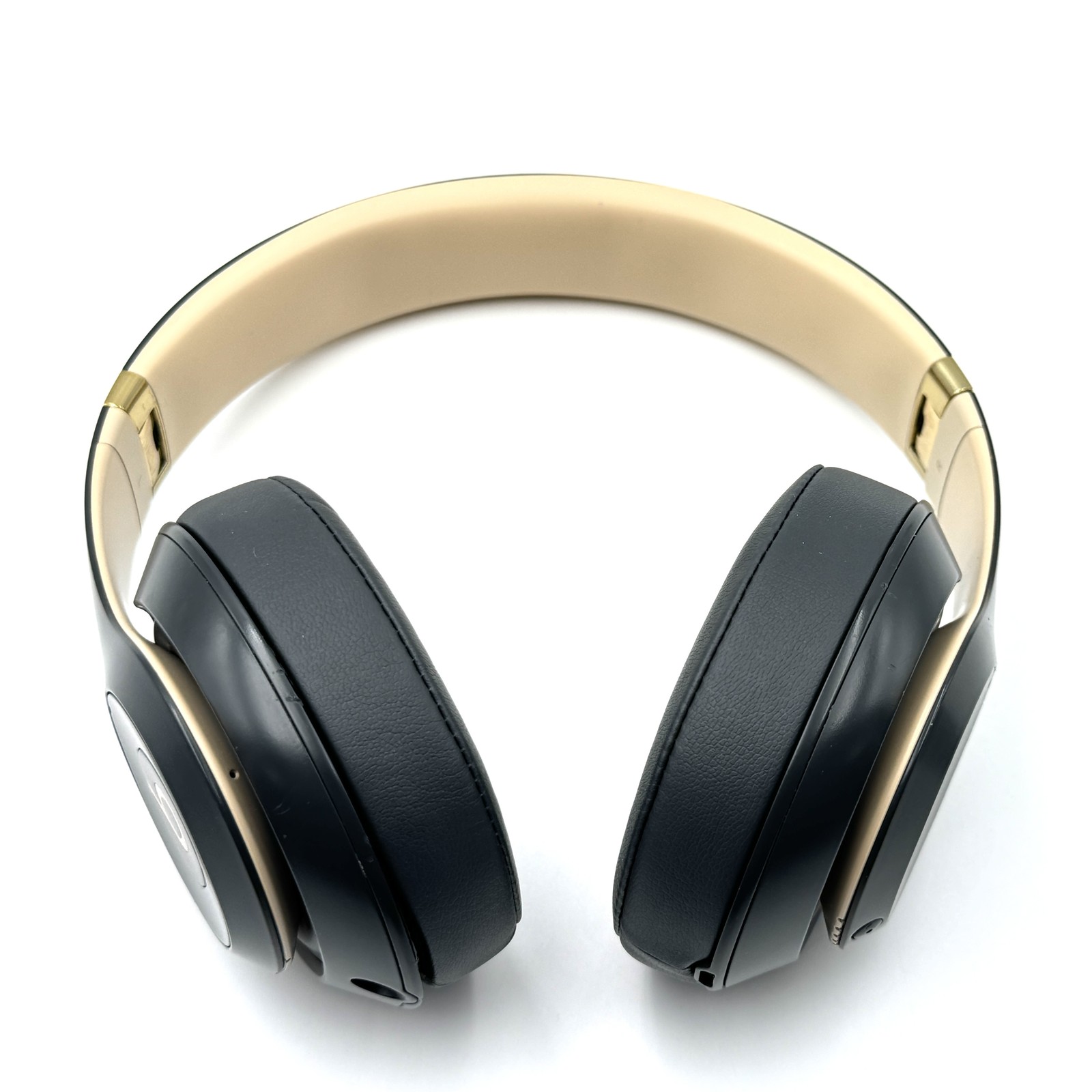 Beats Studio3 Headphones – Shadow Gray(2020) – MXJ92LL/A – NO CASE
