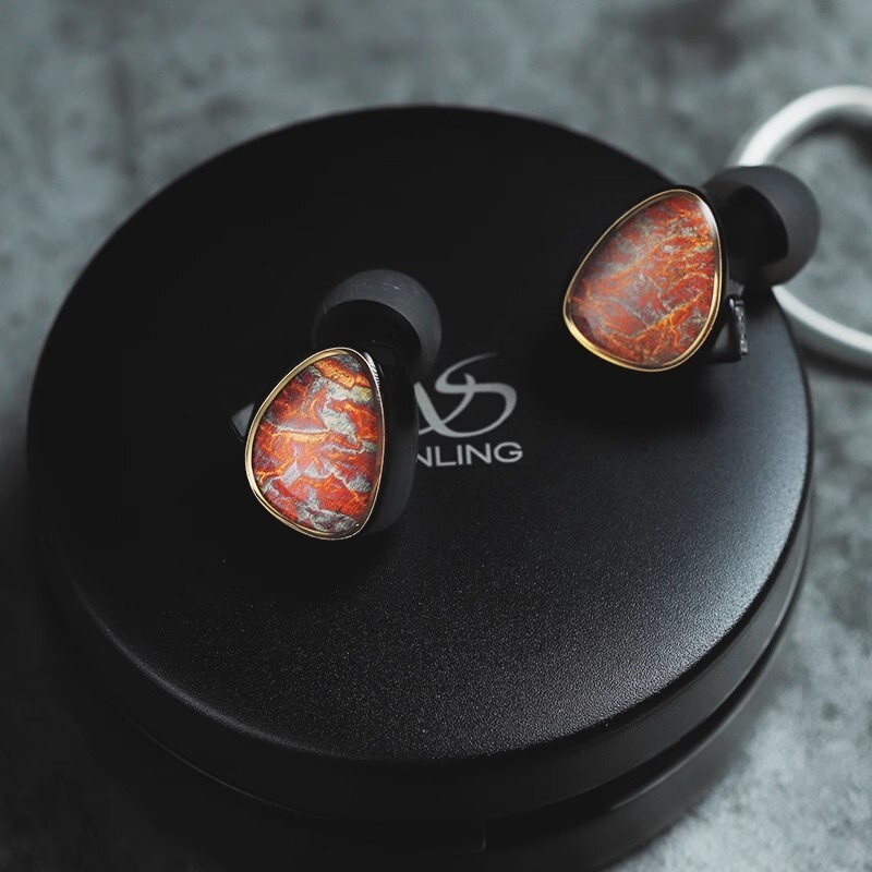 SHANLING Tino Dual Dynamic Drivers 3.5mm/4.4mm Interchangeable PlIn-Ear Earphone