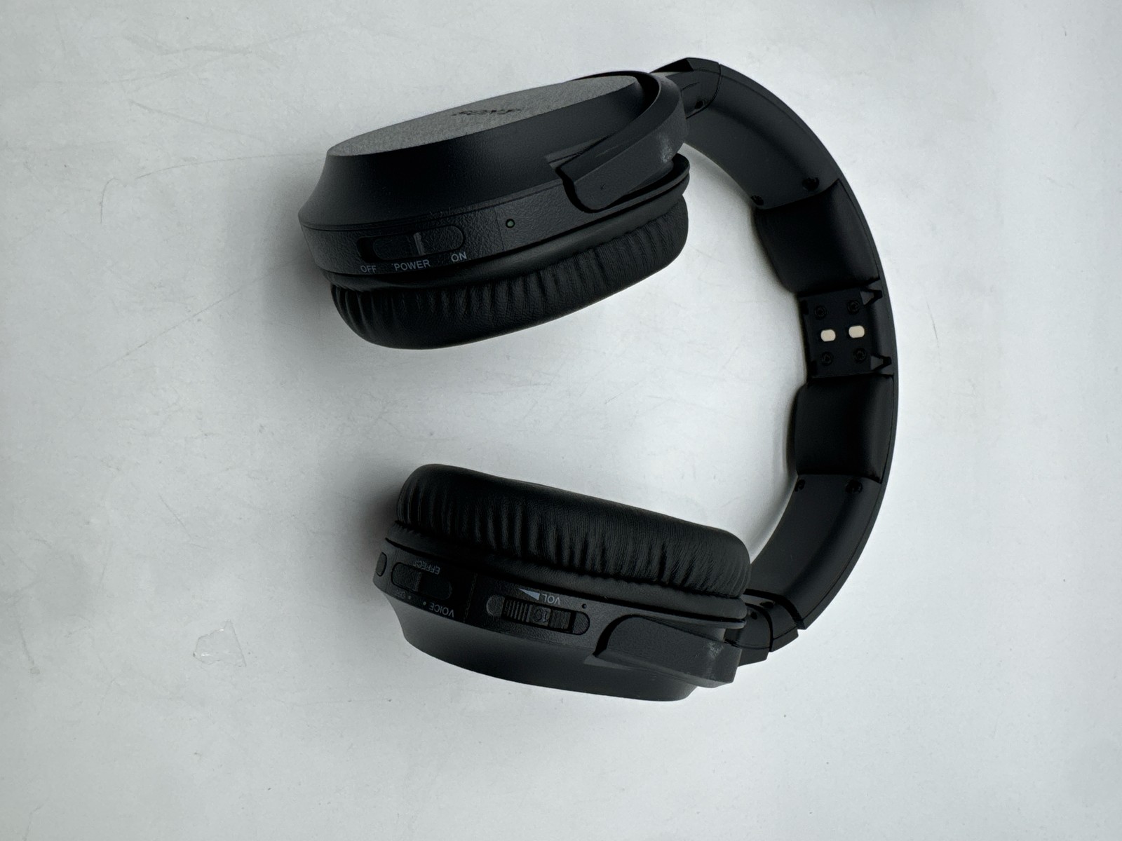 (BROKEN) Sony WH-RF400 Wireless Over-Ear Home Theater Headphones RF Black (5)