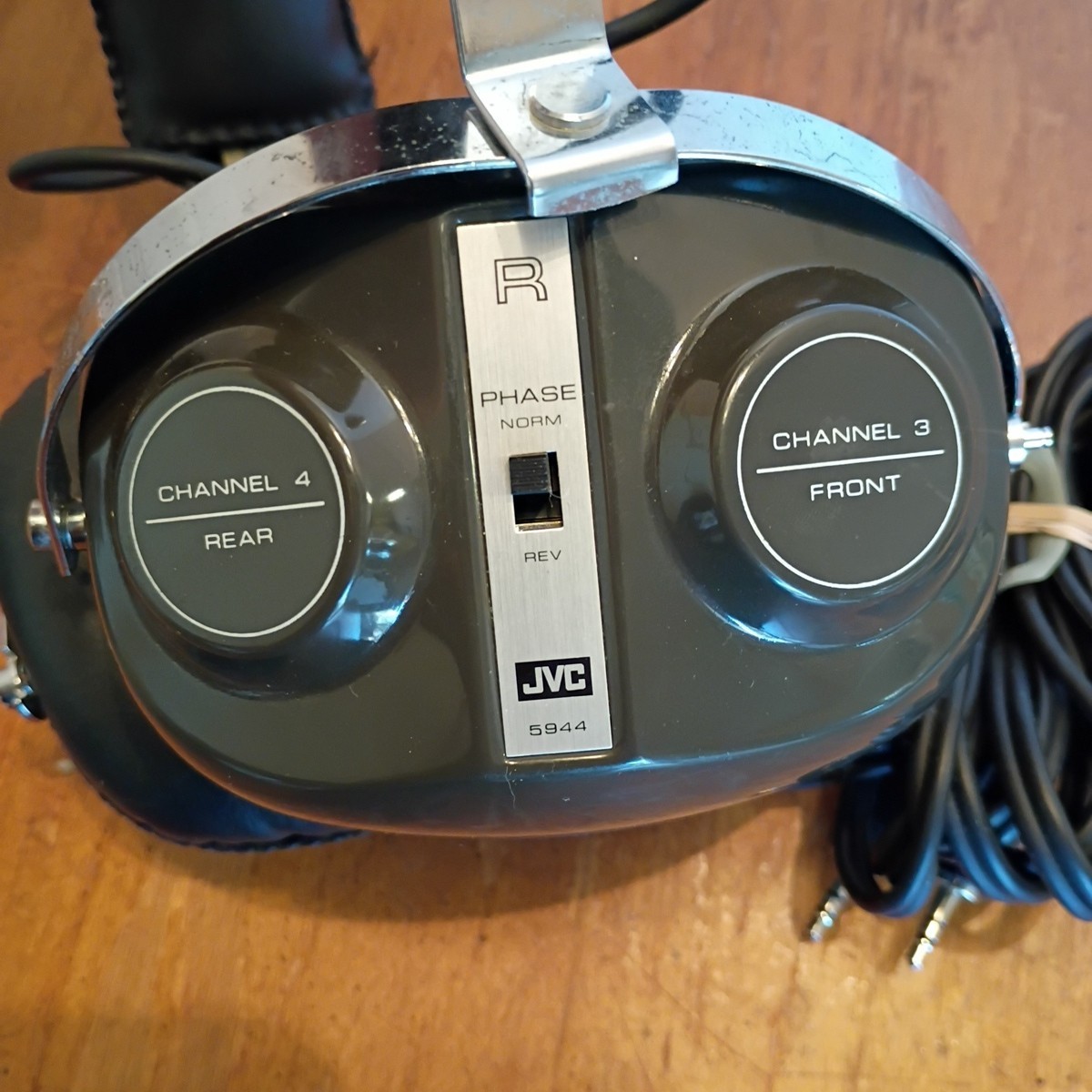 Vintage JVC 4 Channel Hi Fi Headphones Model 5944 Impedence 8 Ohms