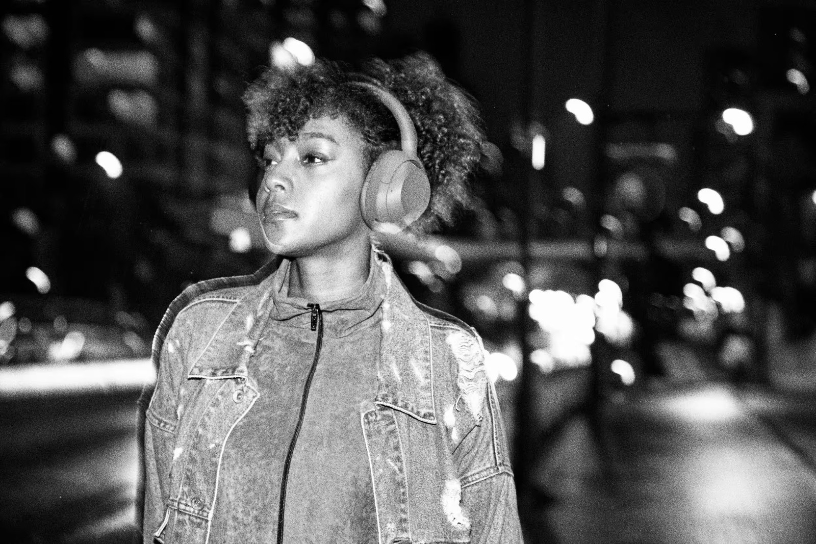 Sony – ULT WEAR Wireless Noise Canceling Headphones – Forest Gray