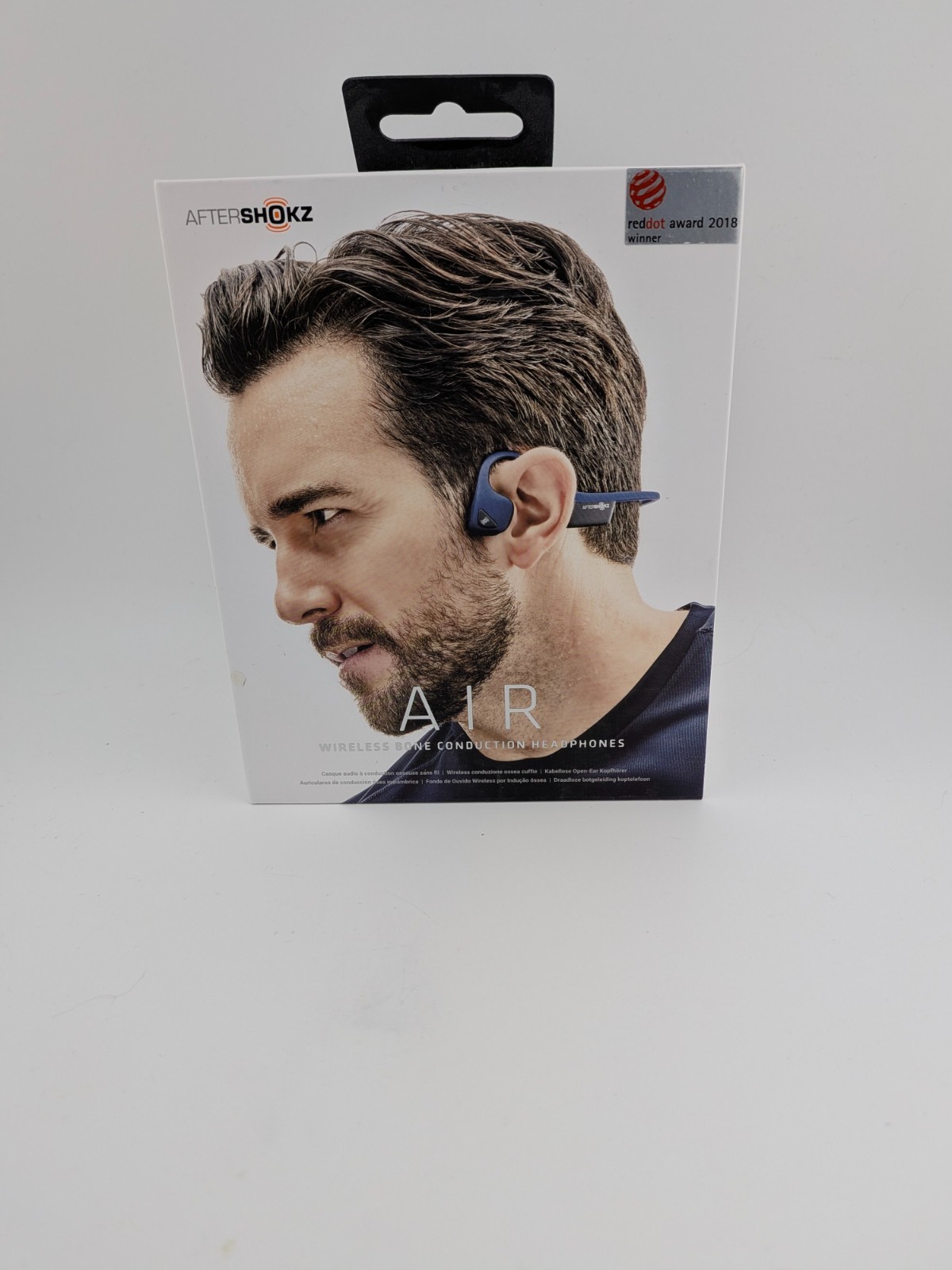 SHOKZ AfterShokz Bone Conduction Open-Ear Headphones Midnight Blue -working