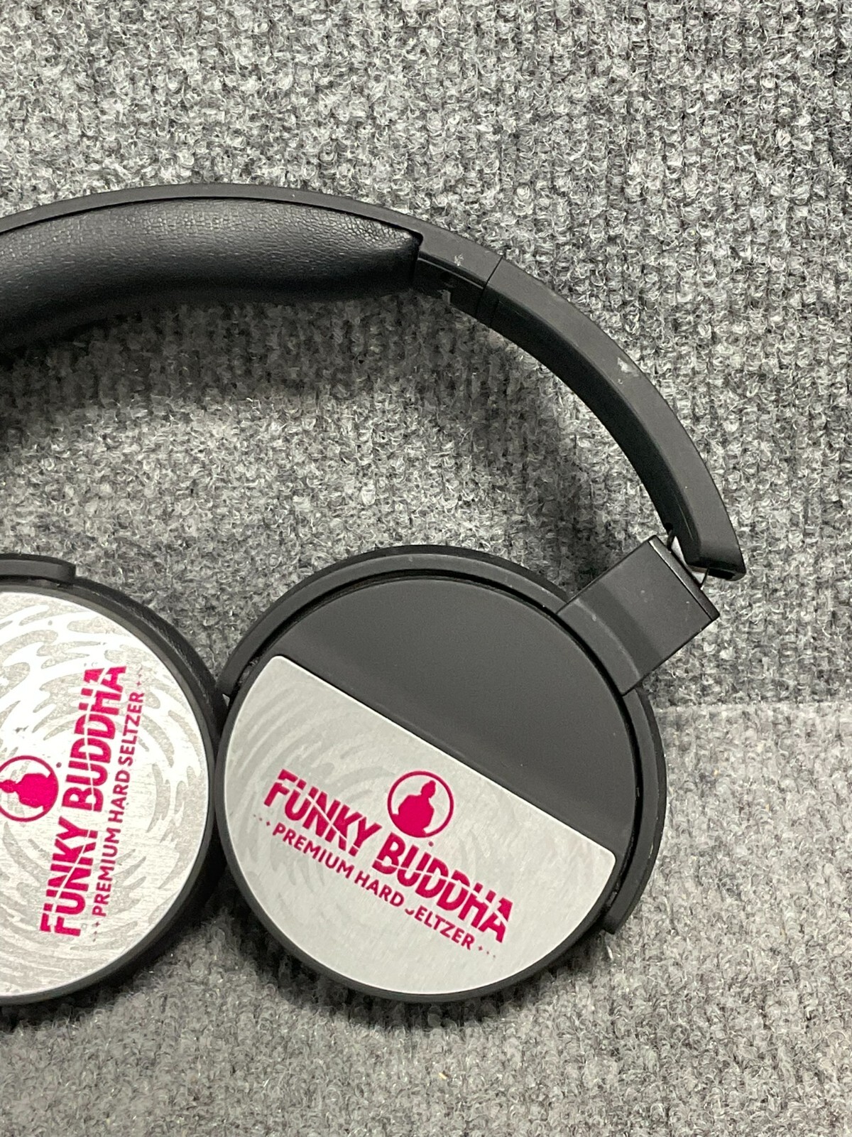 Funky Buddha Headphones Over-Ear Seltzer Edition Without Cable