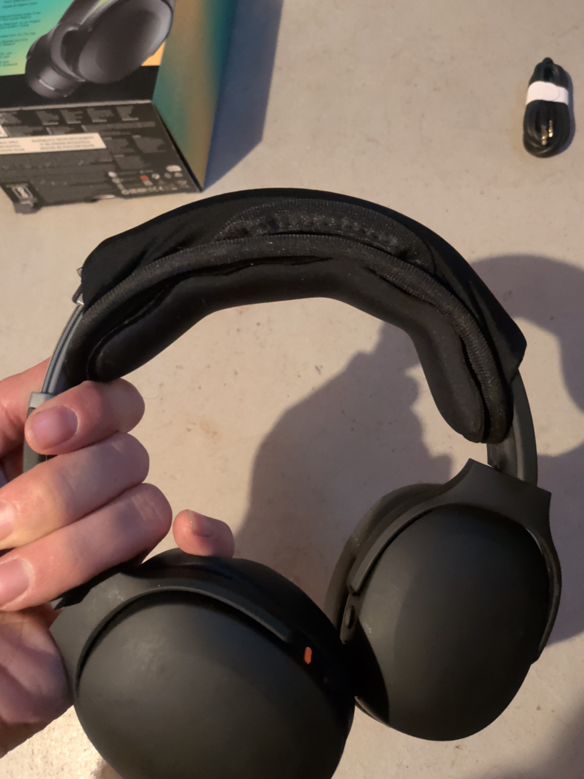 Skullcandy Crusher Evo Headphones – Black CIB includes COOLING GEL cushion