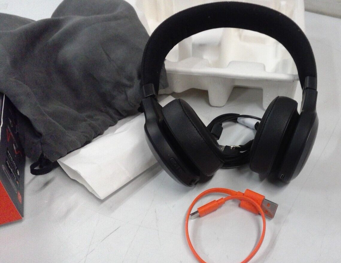 JBL Harman Adaptive Noise Canceling Live 675nc Headphones