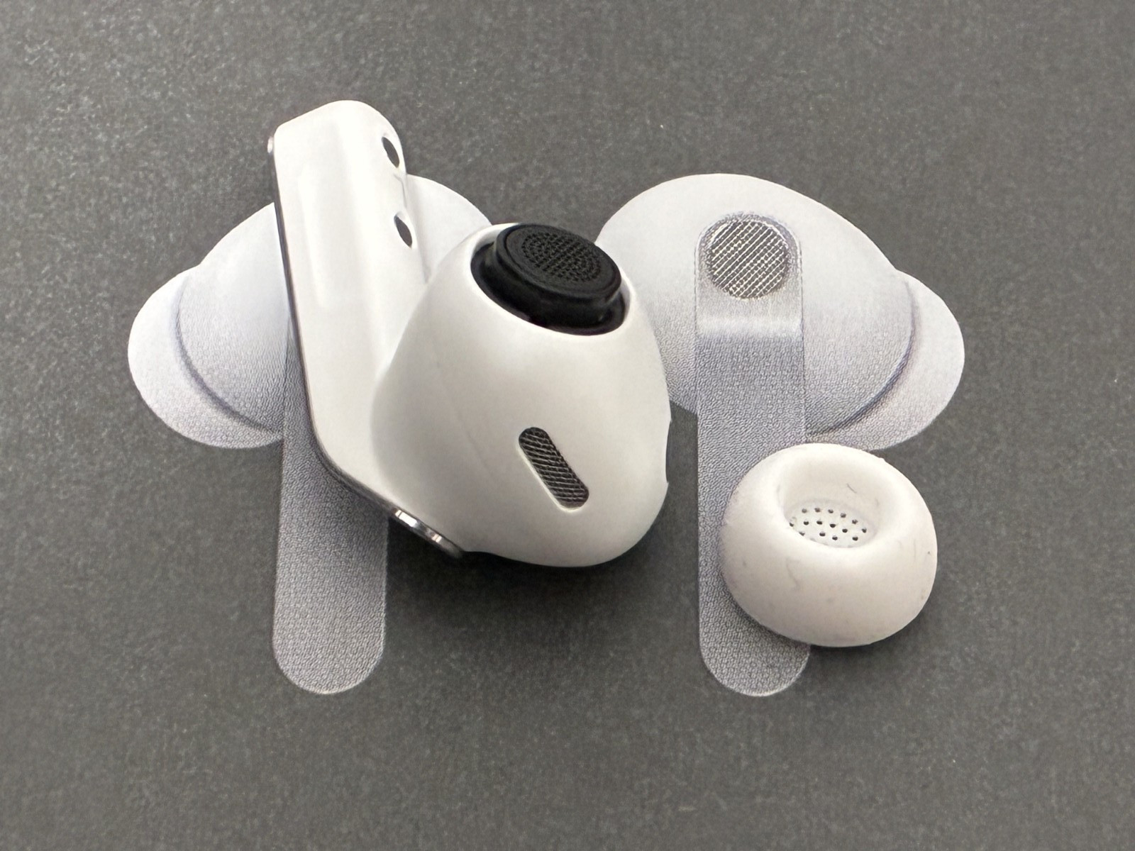 NEW Original Samsung Galaxy Buds4 Pro SM-R640N Earbuds – Left Side (L)
