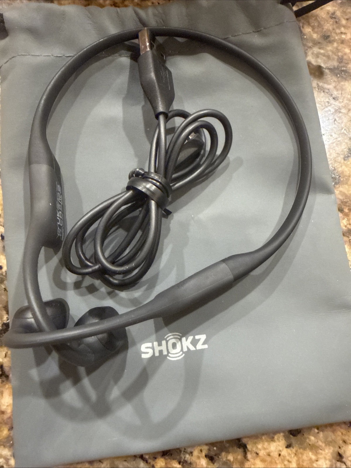 AfterShokz S803 In-Ear Bluetooth Headphones – Black/with Pouch