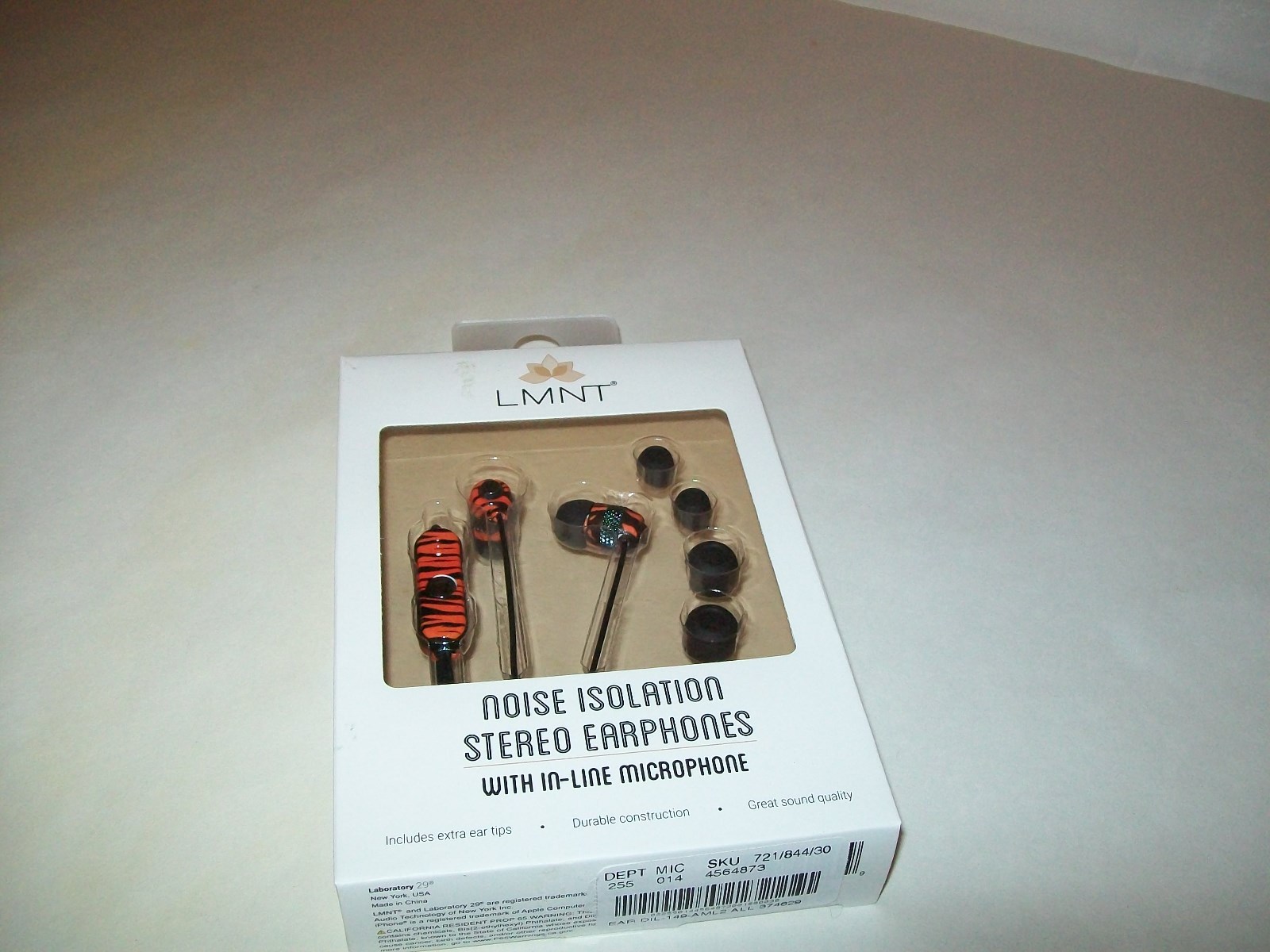 LMNT Stereo Earphones Noise Isolation With In-Line Microphone Black/Orange New