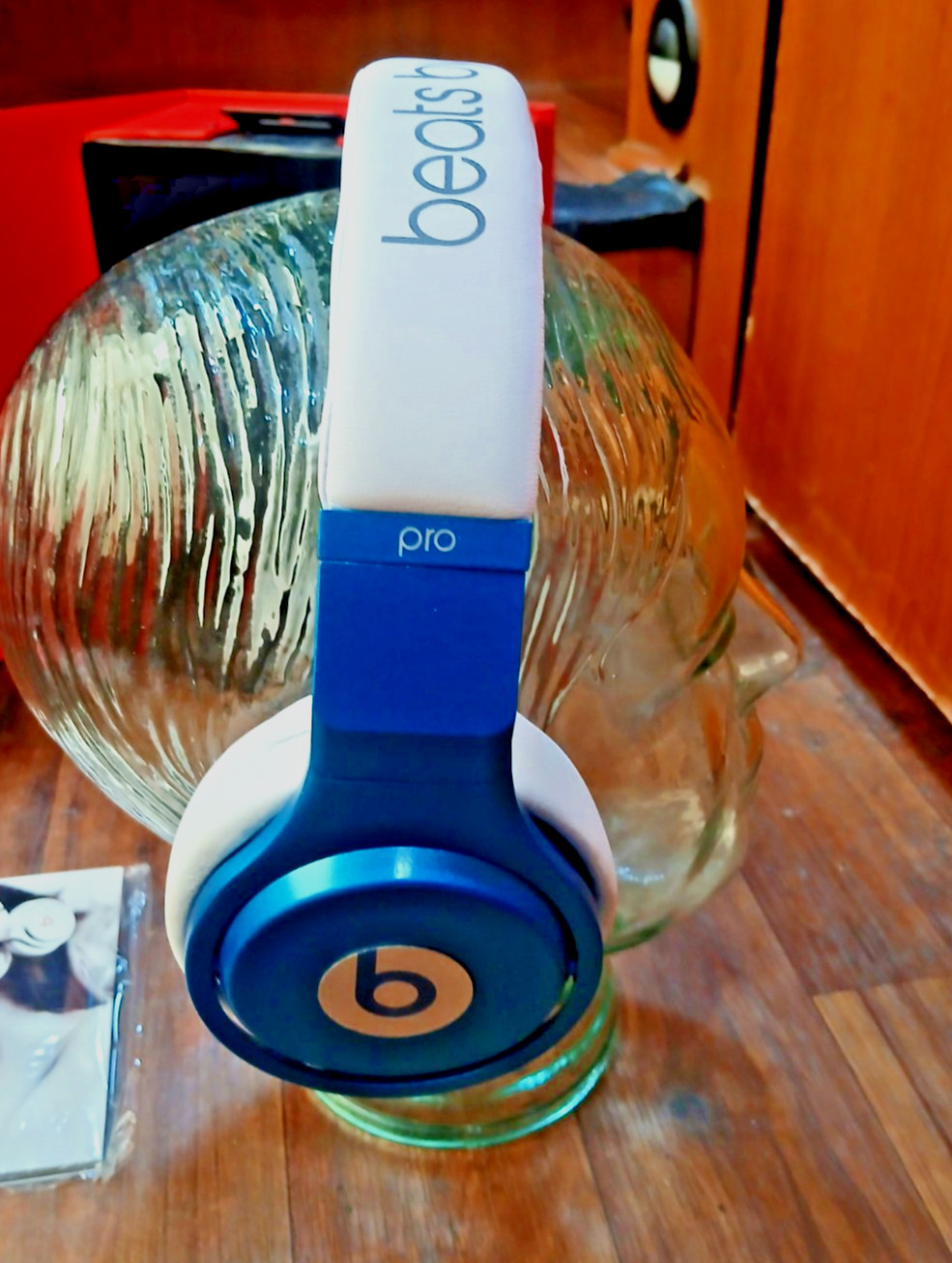 Discontinued Beats Pro by Dr. Dre ” Royal Blue ” Studio Headphones (Very Rare)