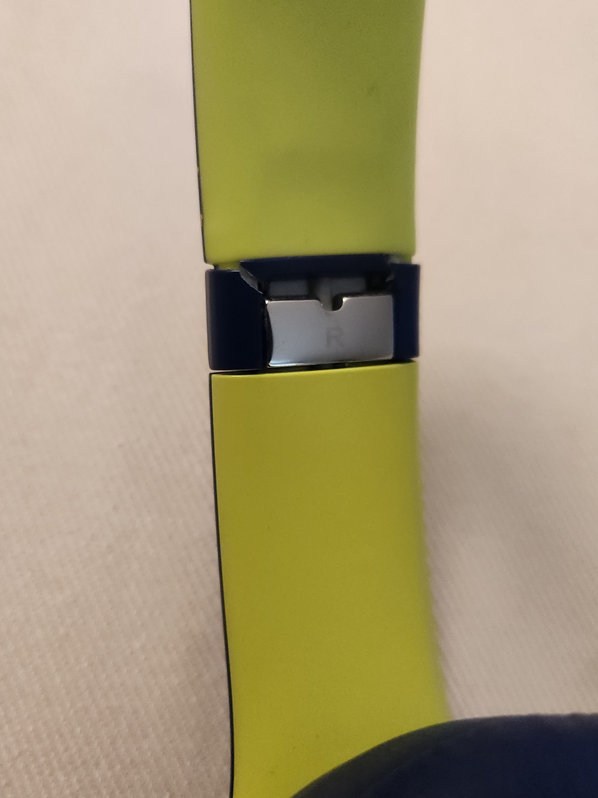 Beats Solo 3 Wireless Headphones “Pop Indigo” Beats Collection Tested Authentic