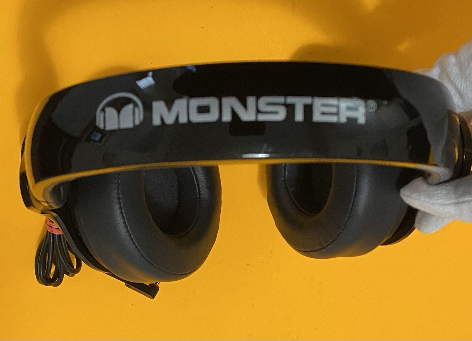 Monster NCredible N-Pulse Over-Ear Wired Headphones Black Working