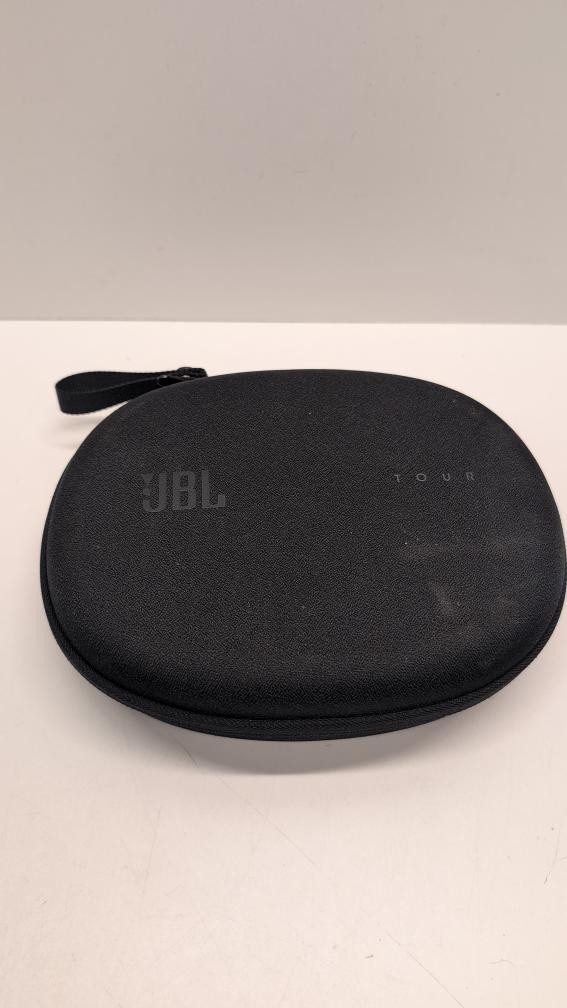 JBL Tour One M2, Wireless over-ear Noise Cancelling headphones (P03066911)