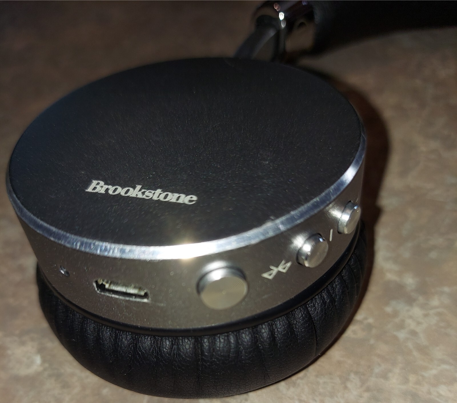 Brookstone Compact Bluetooth Headphones