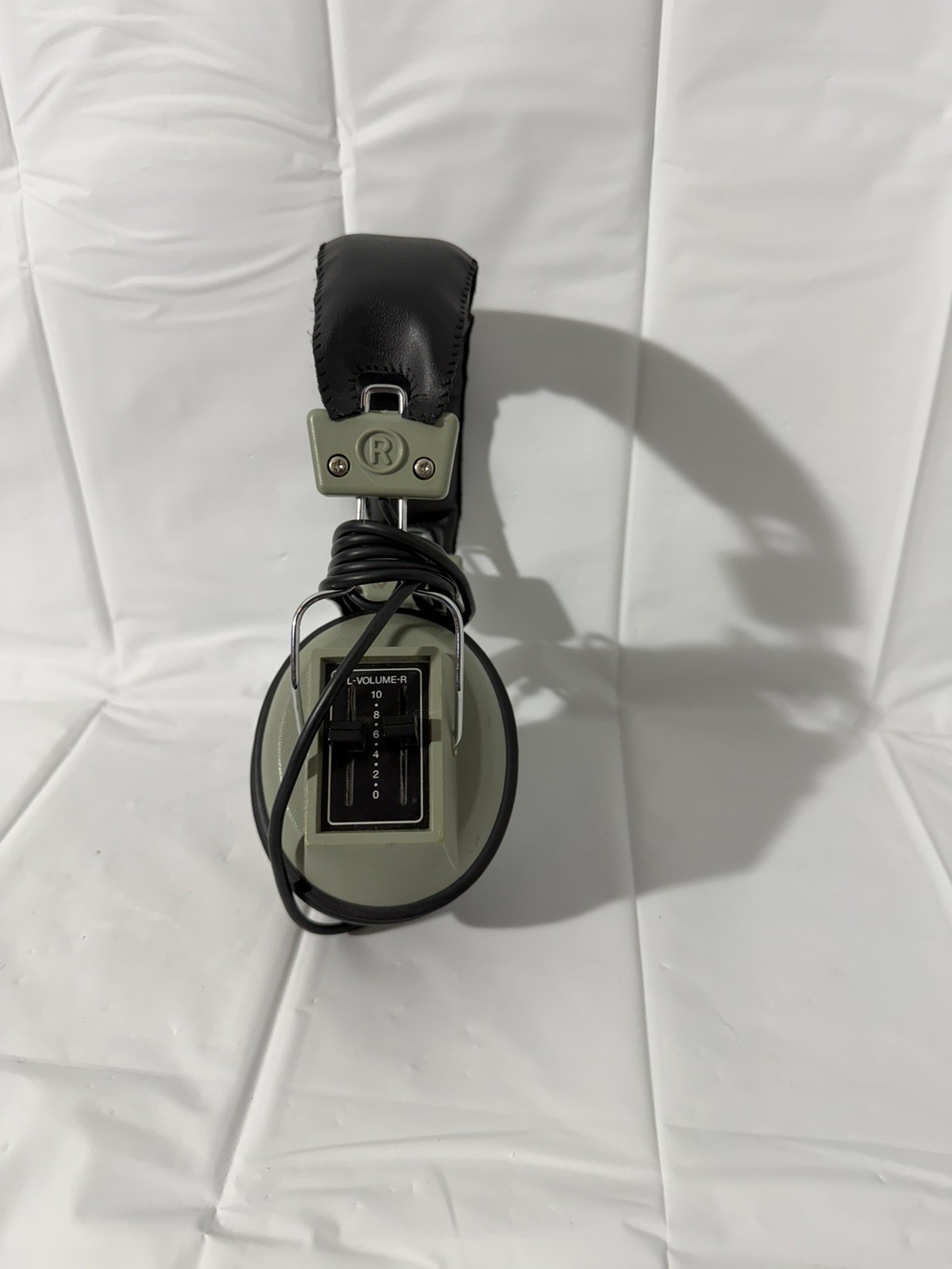 Vintage Realistic Nova 16 Stereo Green Headphones 8 ohms