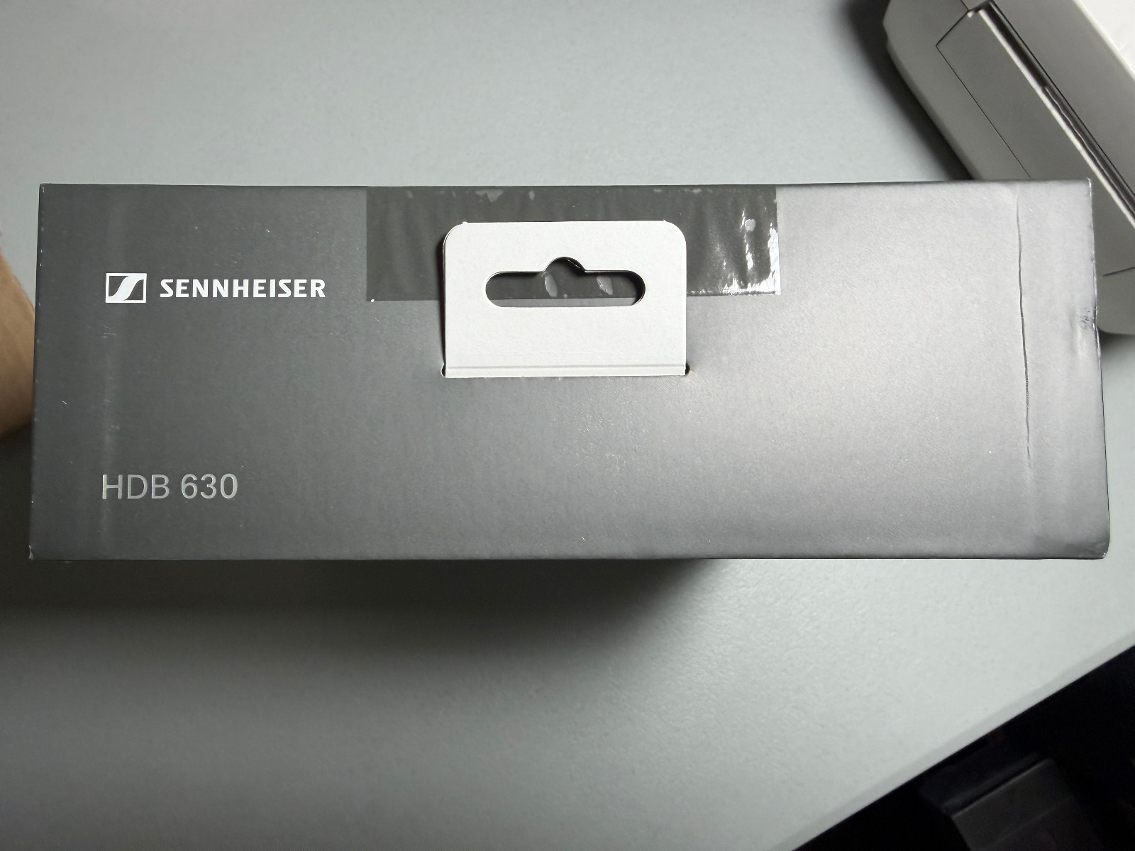 NEW Sennheiser HDB 630 Wireless Over-Ear Headphones Hi-Res Audiophile READ Descr