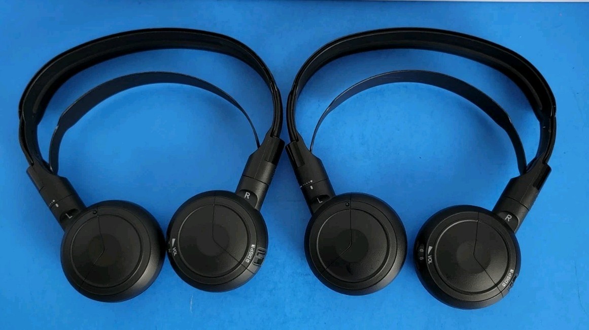 Pair Of 2005-2020 Honda Odyssey Pilot Rear Entertainment Wireless Headsets