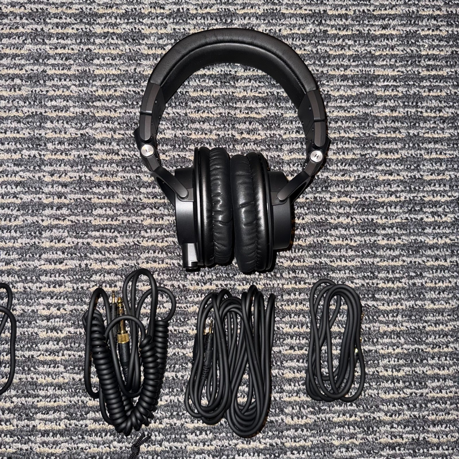 Lot of 2 Audio-Technica ATH-M50X Headphones (never used)