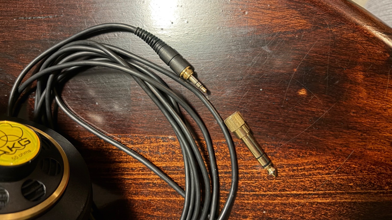 AKG K240 Studio Headphones (missing foam pad in ear)(see pics)