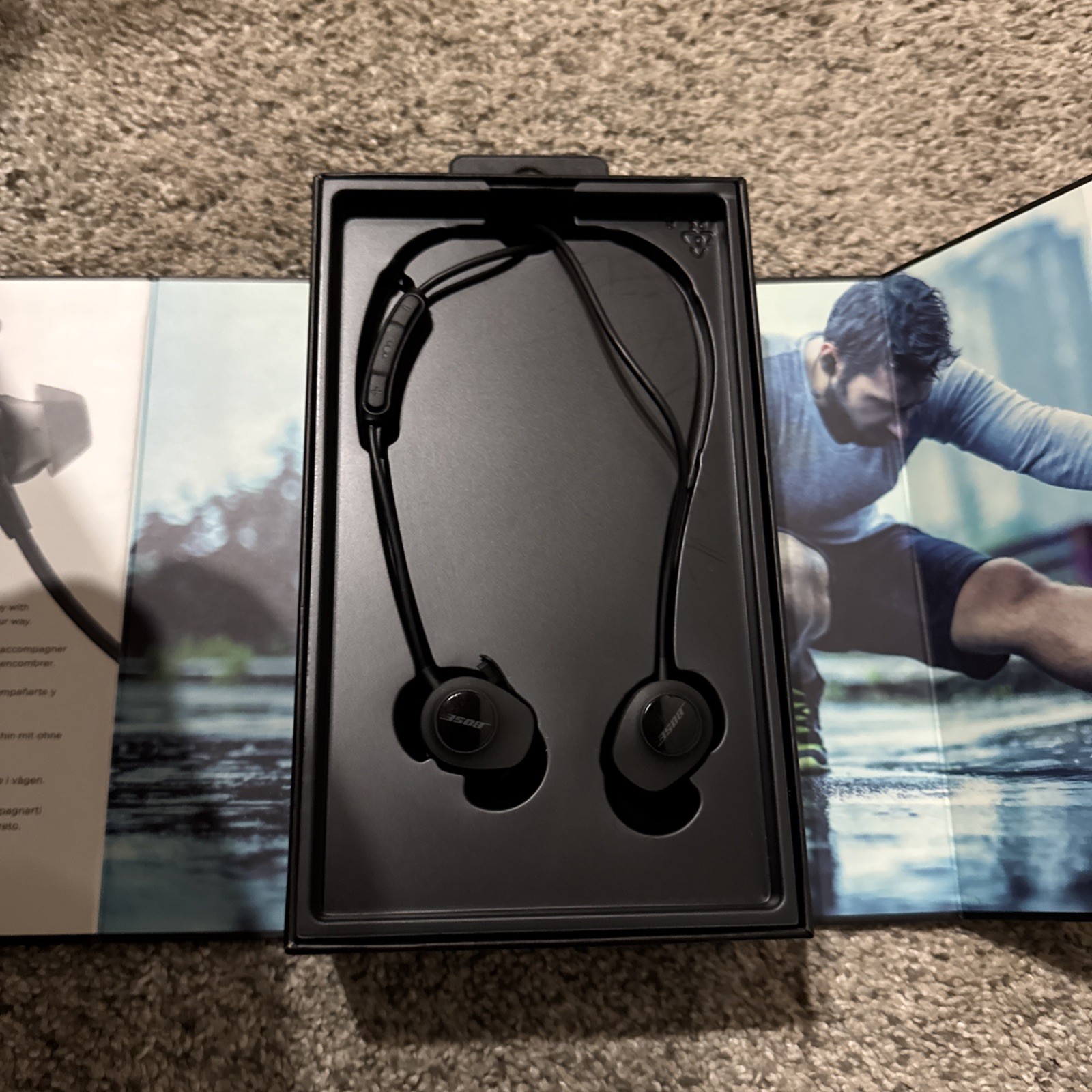 BOSE SoundSport Wireless Sweatproof Earbuds Earphones Neckband – BRAND NEW