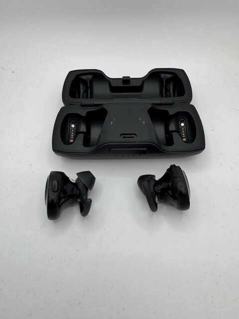 Bose SoundSport Wireless Headphones Sport Bluetooth Earbuds In-ear (For Parts)
