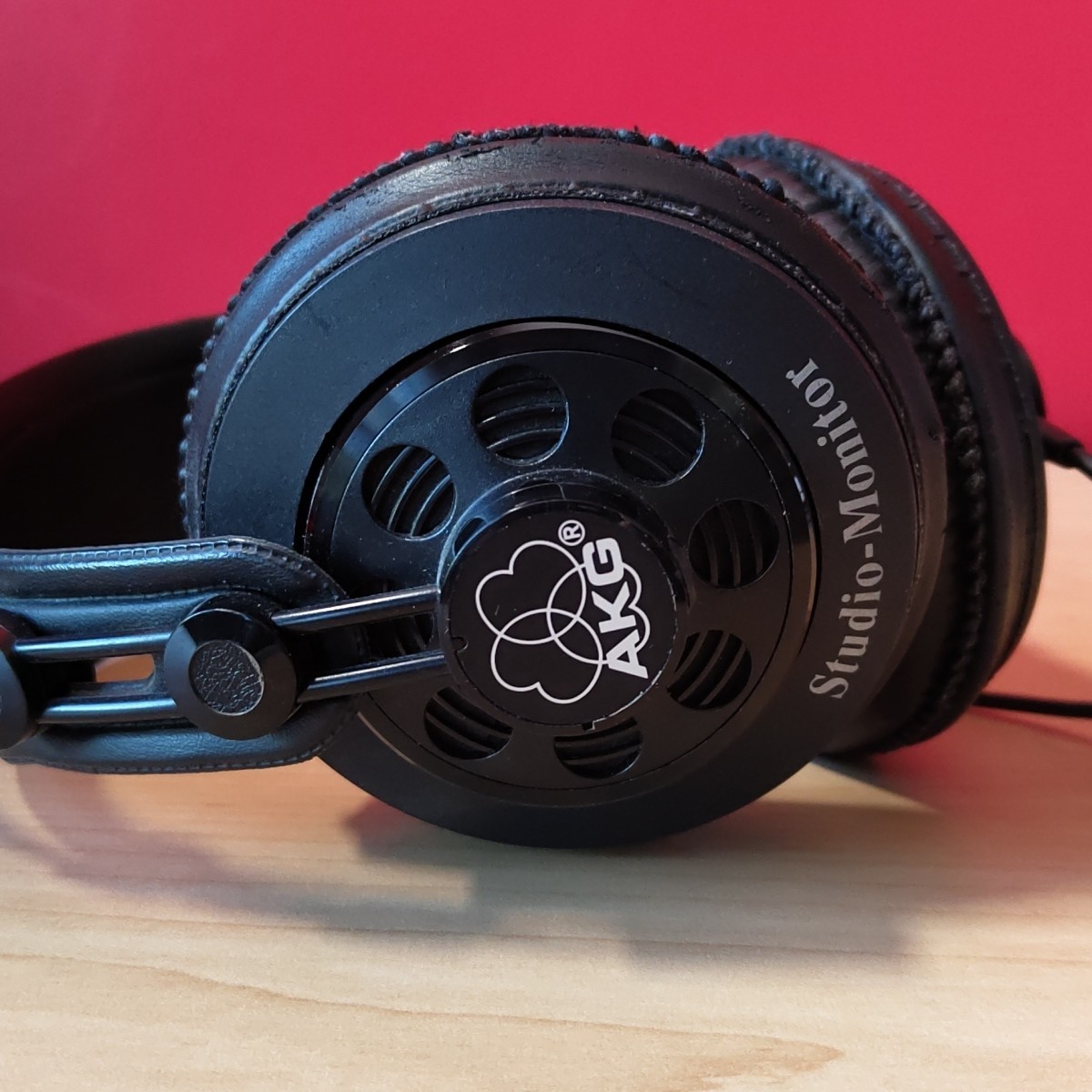 Great! AKG K240DF Studio-Monitor Headphones 2x 600 OHMS Diffuse-Field – Austria