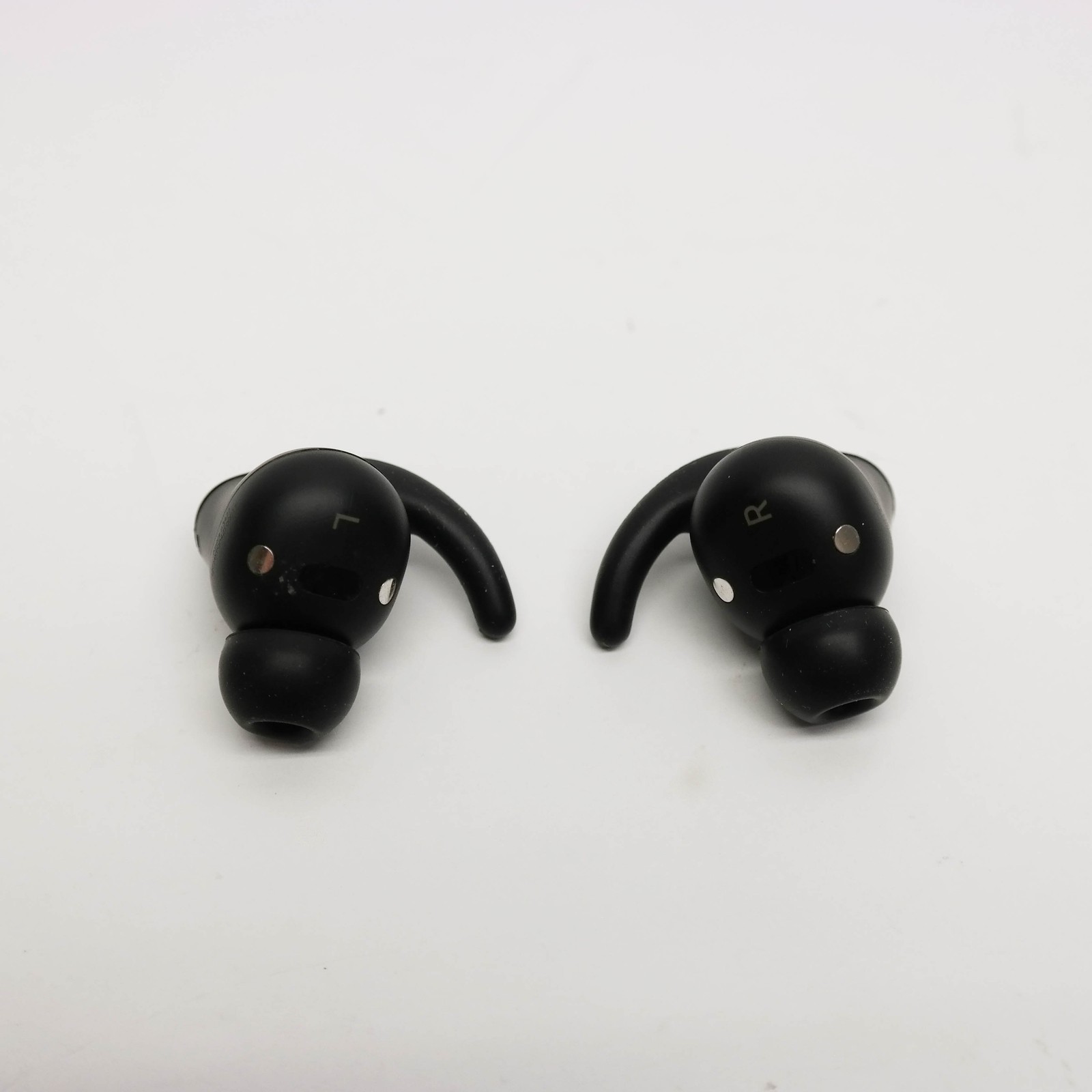 Beats Powerbeats Fit True Wireless Noise Canceling Earbuds ME2J4LL/A Black