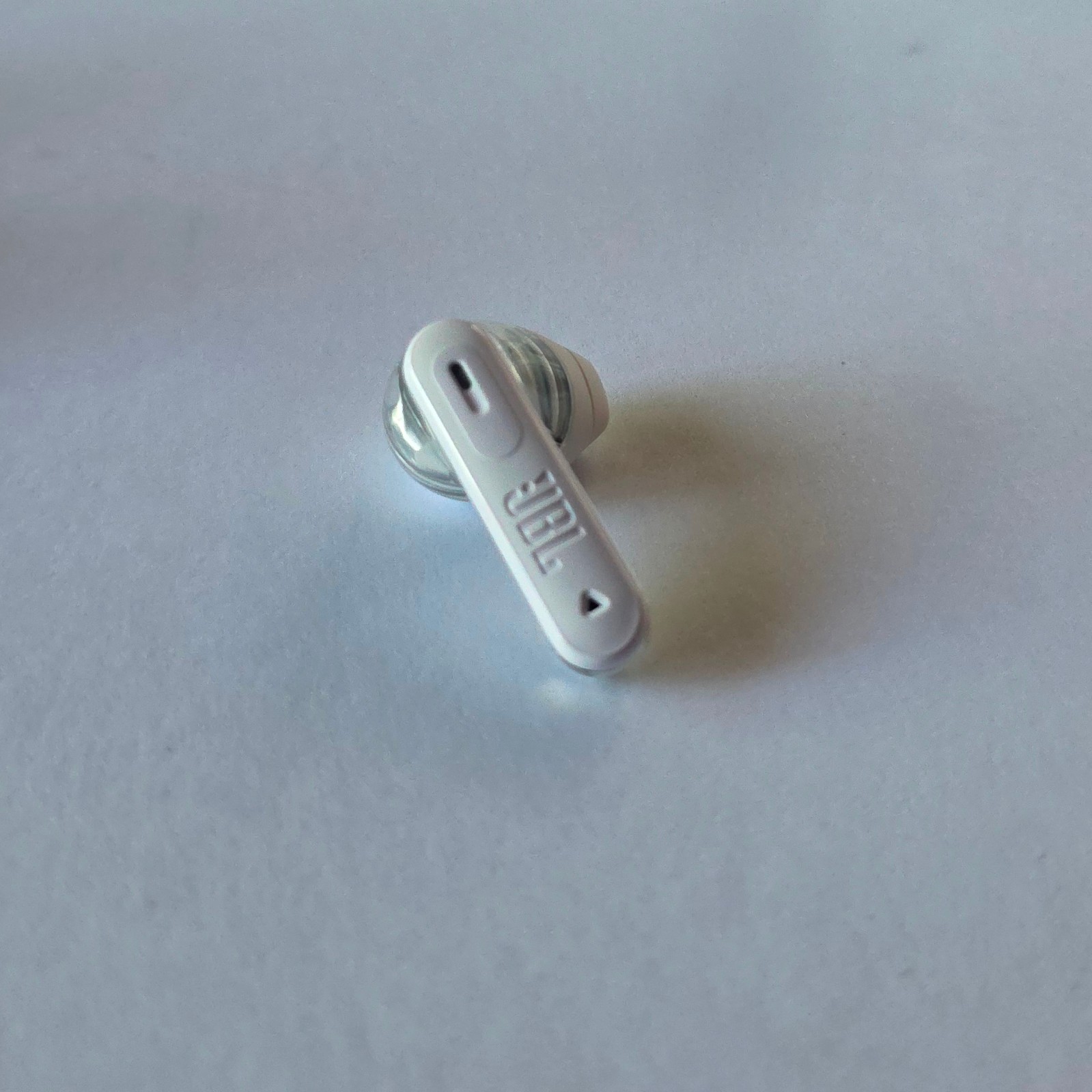 Unused OEM Ghost White JBL Tune Flex 2 True Wireless RIGHT SIDE Earbud in Bulk P