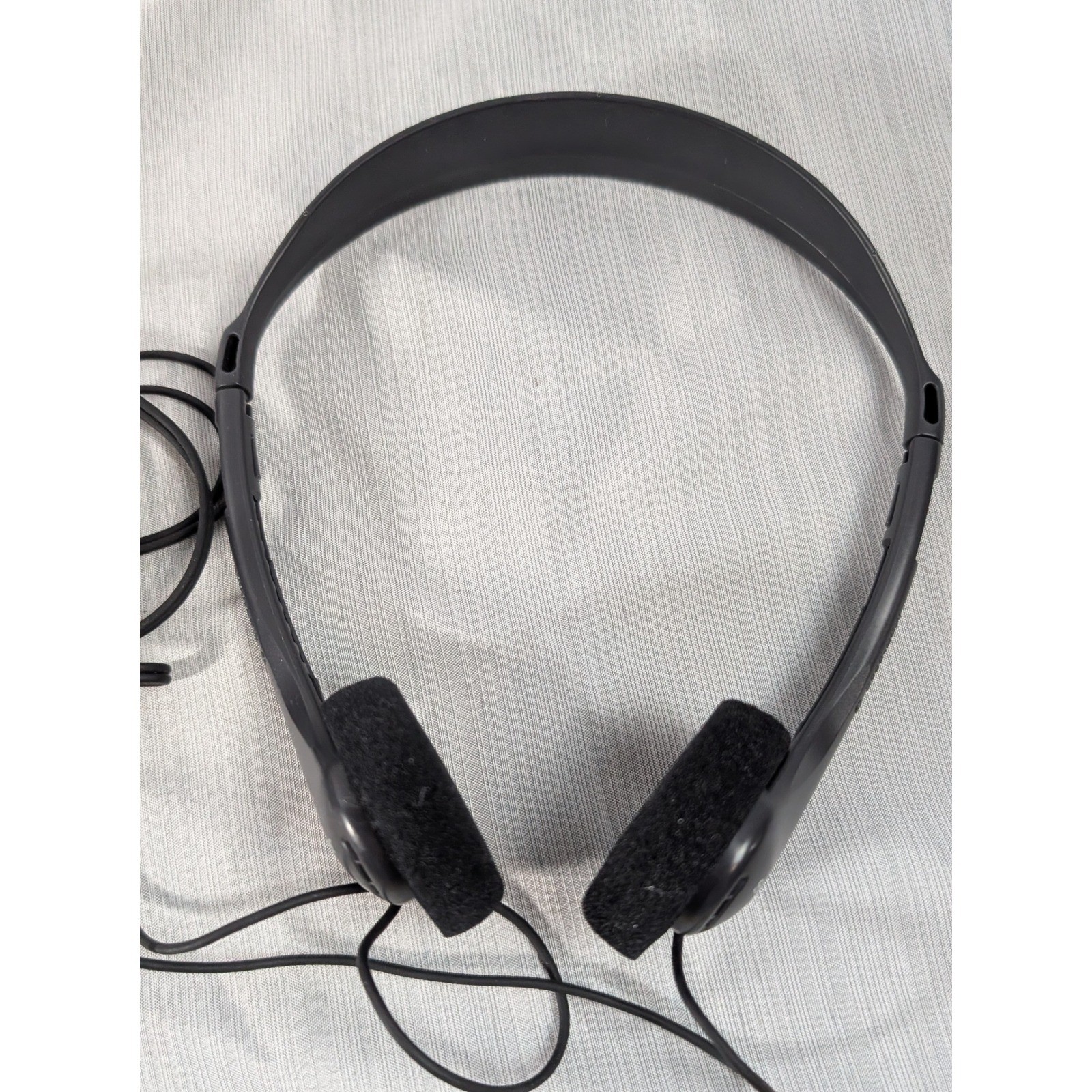 Sony MDR-005E Headphones Black Wired On-Ear Lightweight Audio – Tested Working