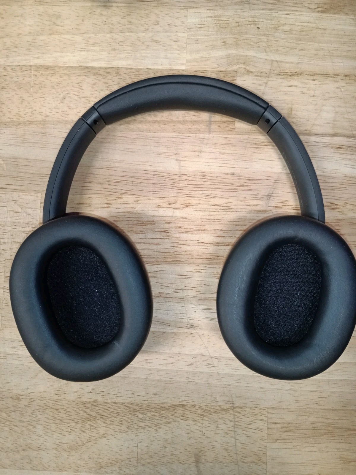 Sony WH-CH720N Noise Canceling Wireless Headphones, Mic, Black
